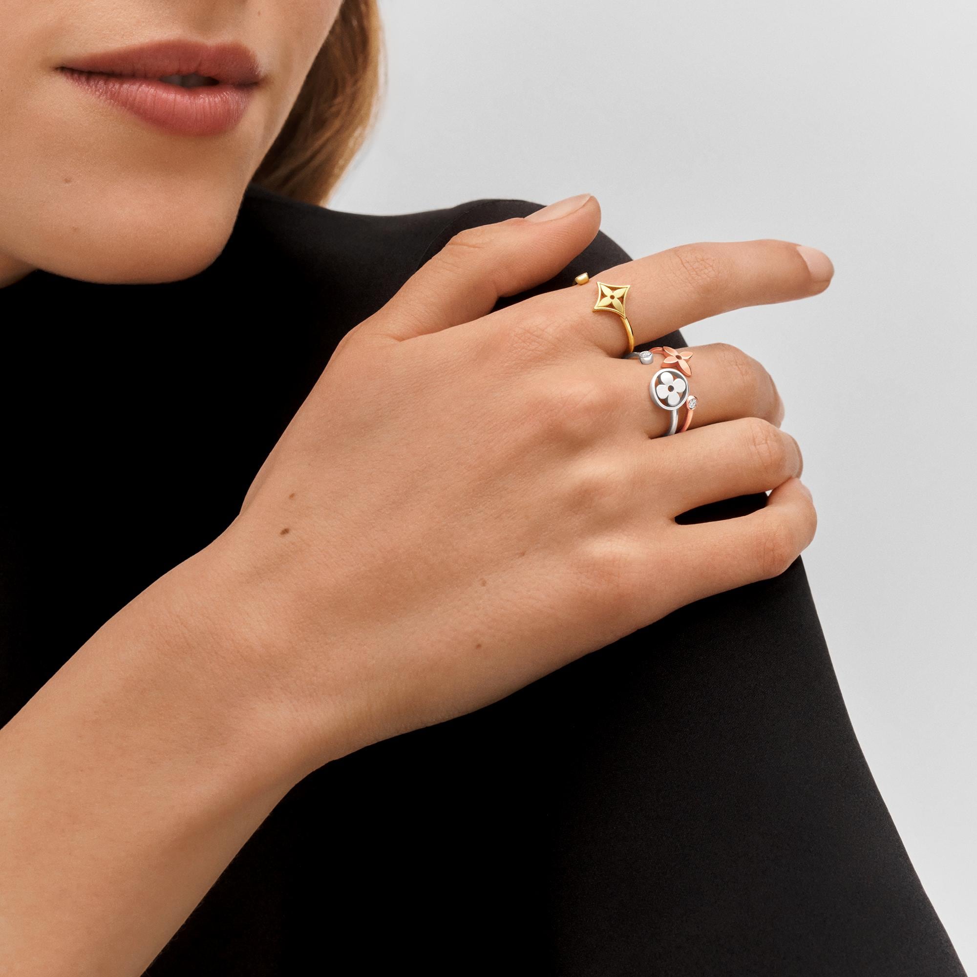  Categorias Todas as Joias Anel Idylle Blossom, três ouros e diamantes | Louis Vuitton ® (Zoom no Produto)