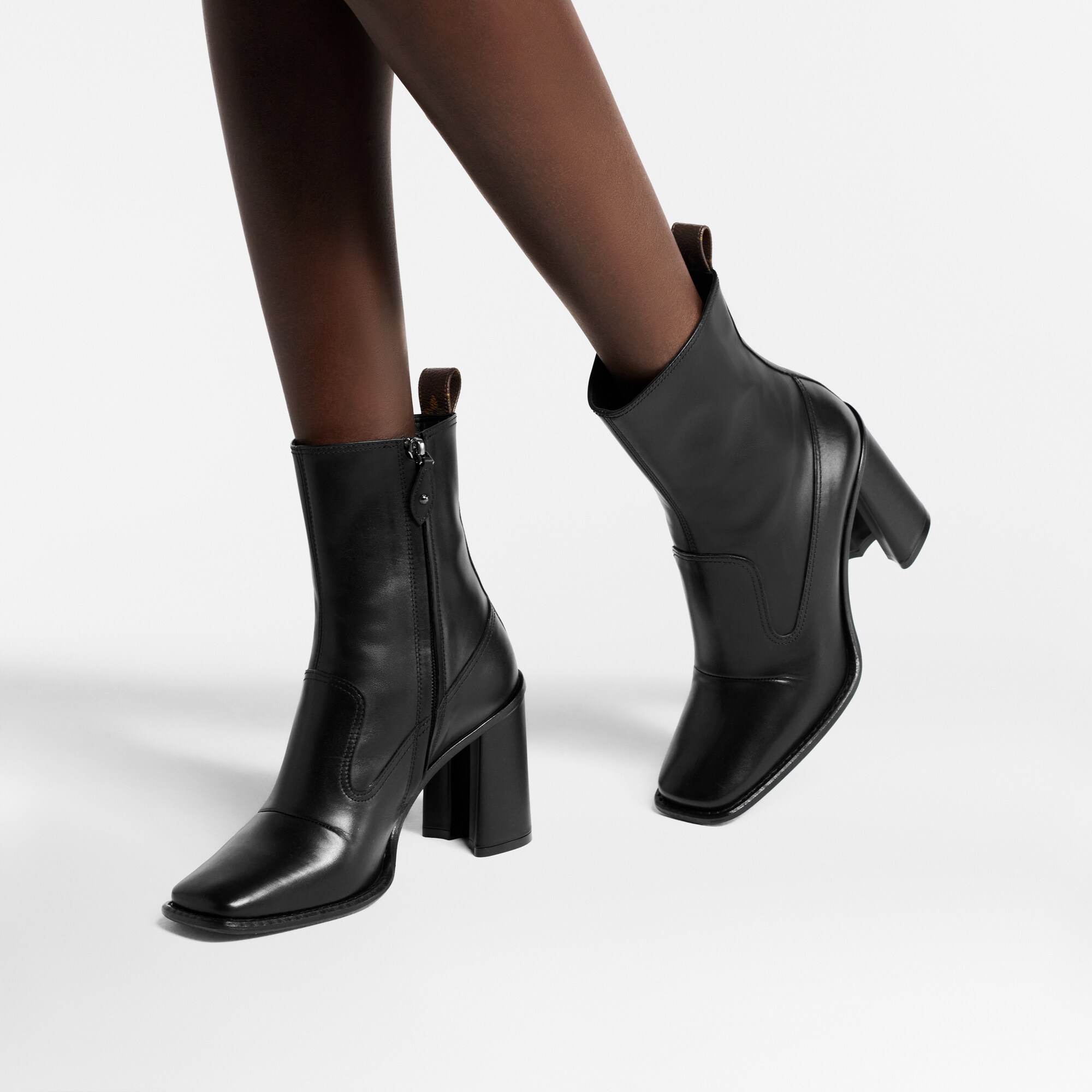  Sapatos Botas Ankle Boot Berlin | Louis Vuitton ® (Zoom no Produto)