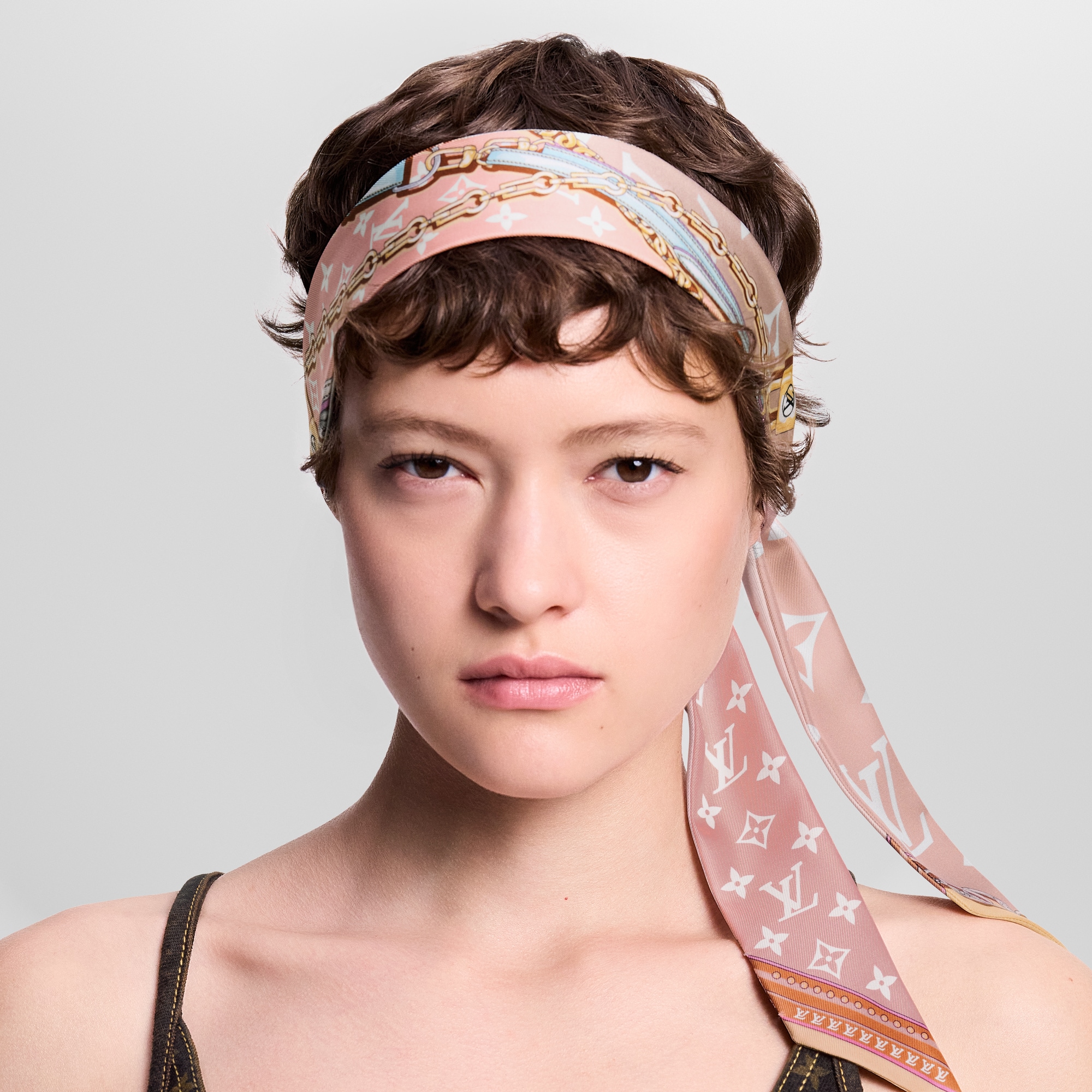 S00 Acessórios Lenços de Seda e Bandeaus Bandeau Ultimate Monogram BB | Louis Vuitton ® (Zoom no Produto)