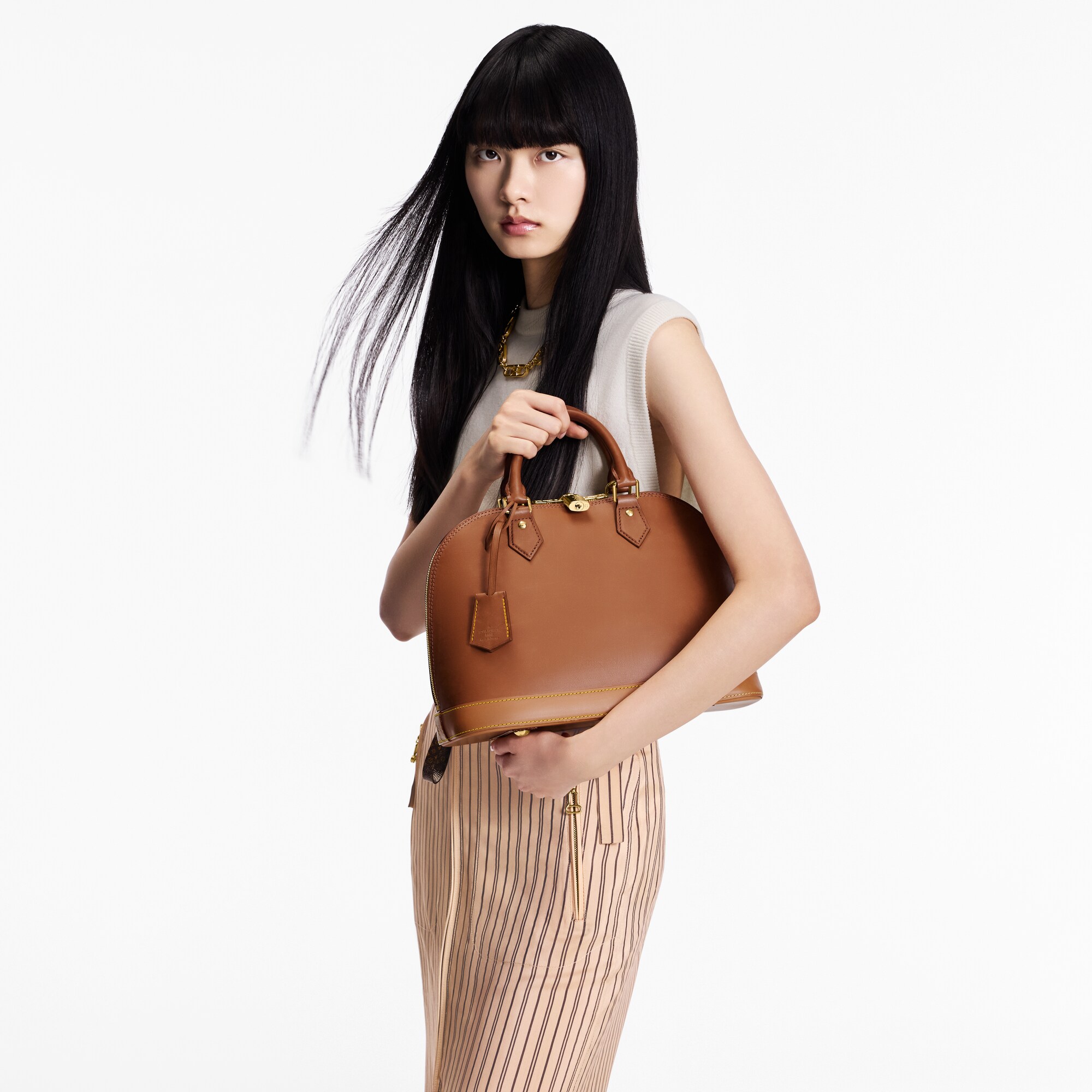 H30 Bolsas Todas as Coleções Bolsa Alma PM | Louis Vuitton ® (Zoom no Produto)