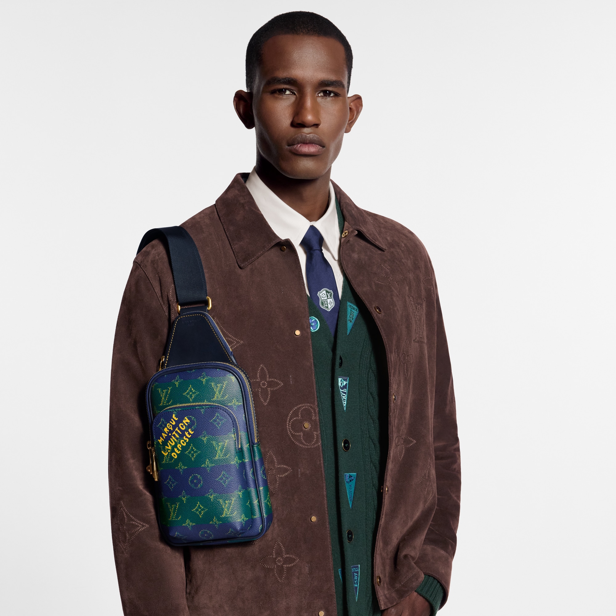 Monogram Other Bolsas Masculinas Lançamentos Bolsa Avenue Slingbag PM | Louis Vuitton ® (Zoom no Produto)