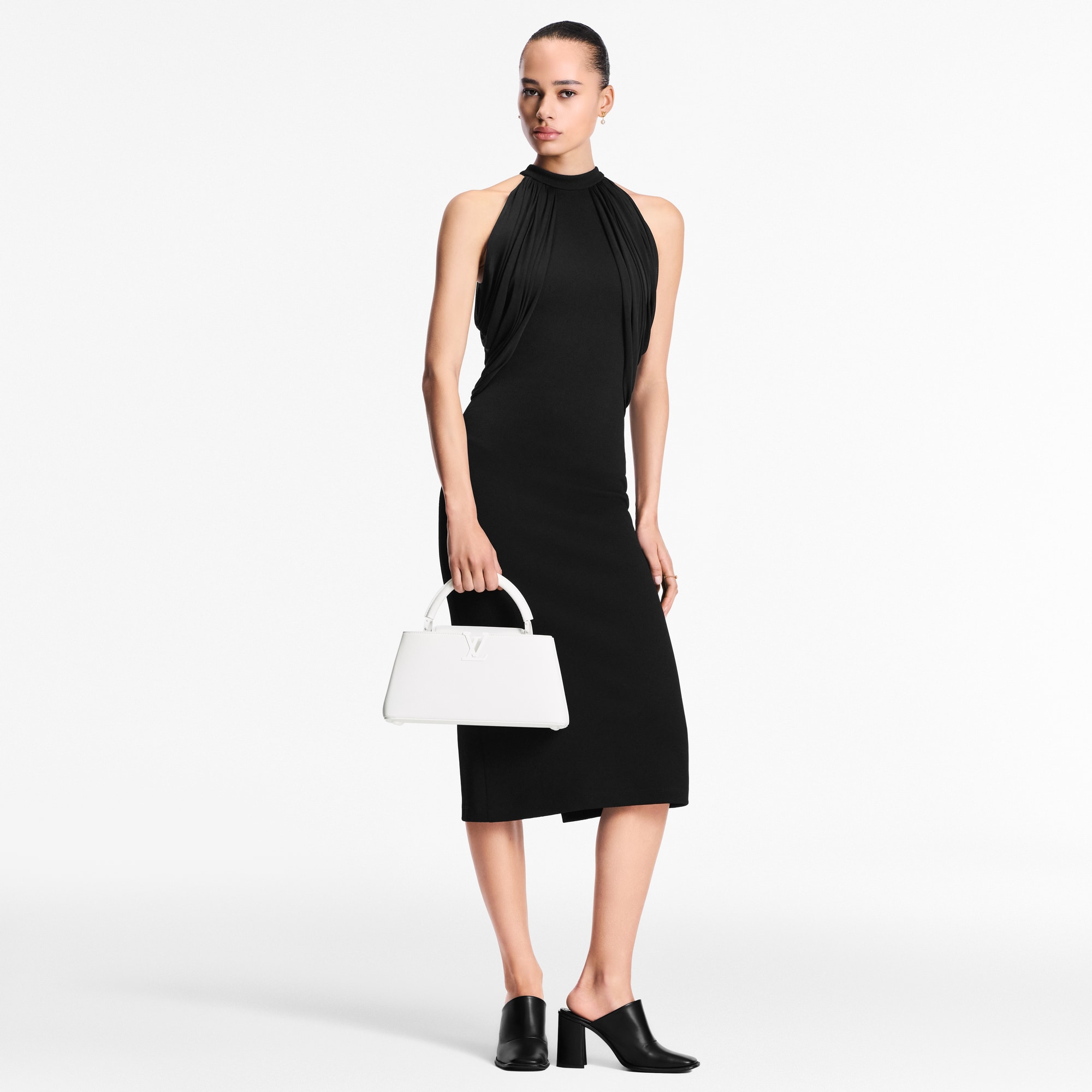 Capucines Bolsas Capucines Bolsa Capucines East-West MM | Louis Vuitton ® (Zoom no Produto)