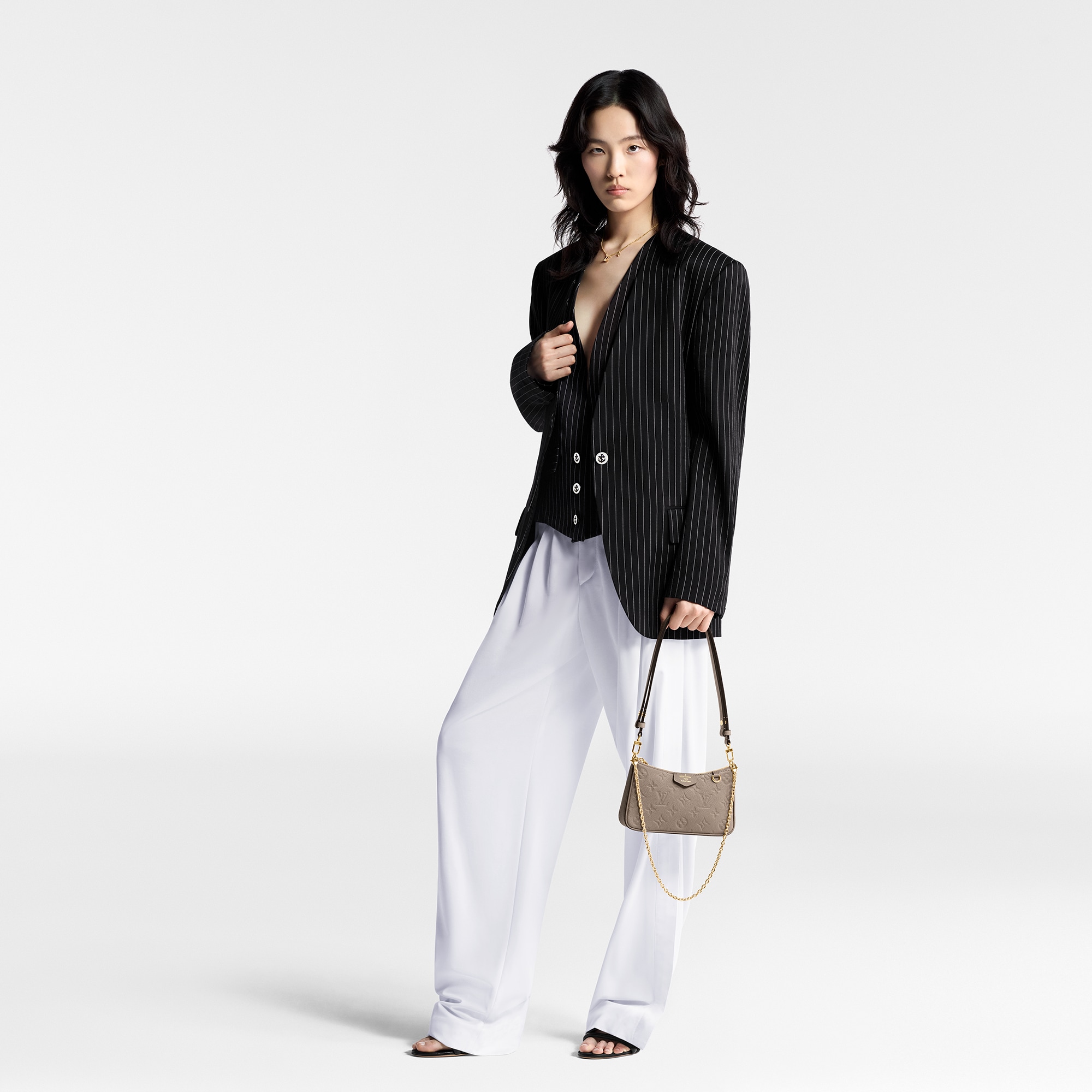 Couro Monogram Empreinte Carteiras Todas as Carteiras Bolsa Easy com Alça | Louis Vuitton ® (Zoom no Produto)