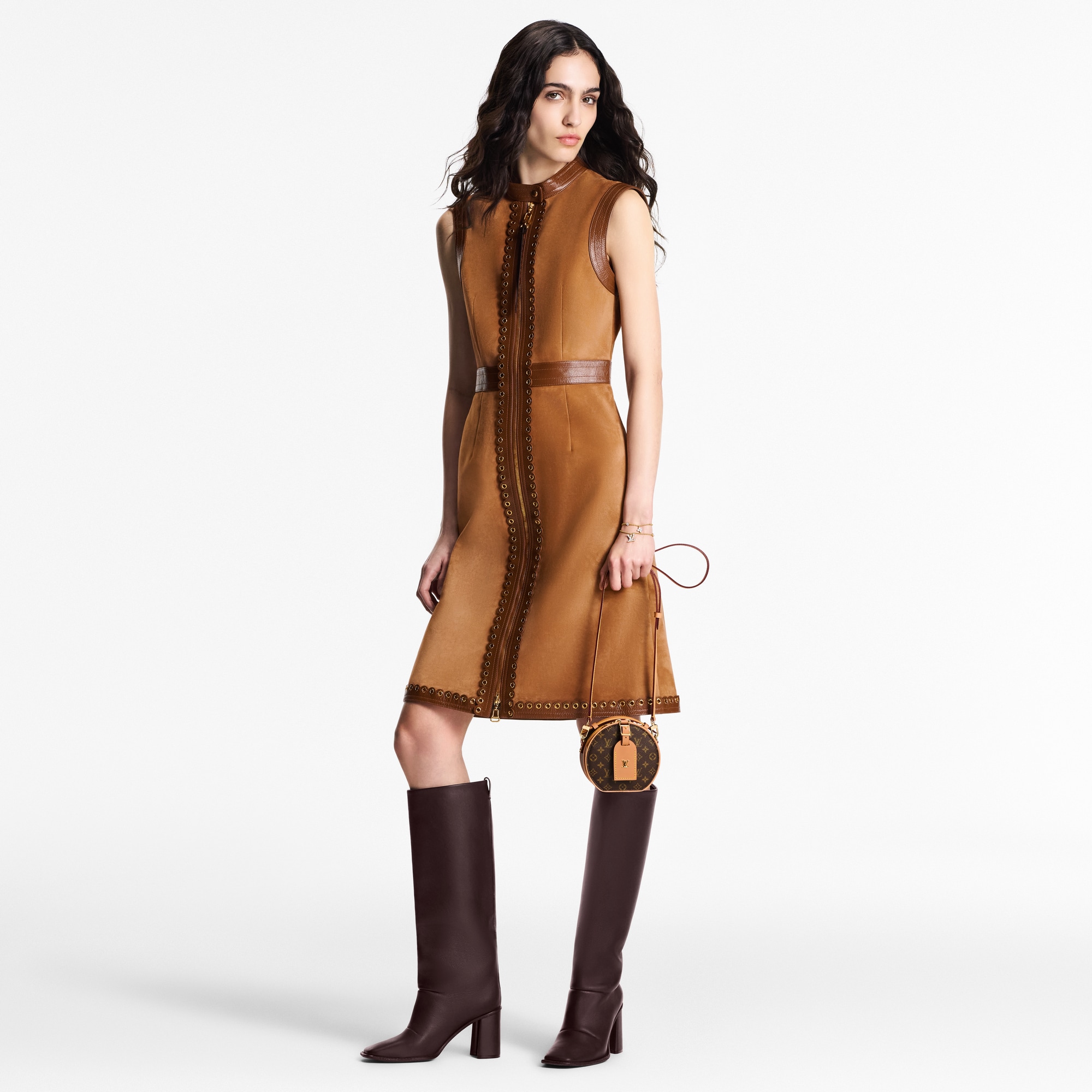 Monogram Carteiras Carteiras com Corrente & Micro Bolsas Bolsa Mini Boîte Chapeau | Louis Vuitton ® (Zoom no Produto)