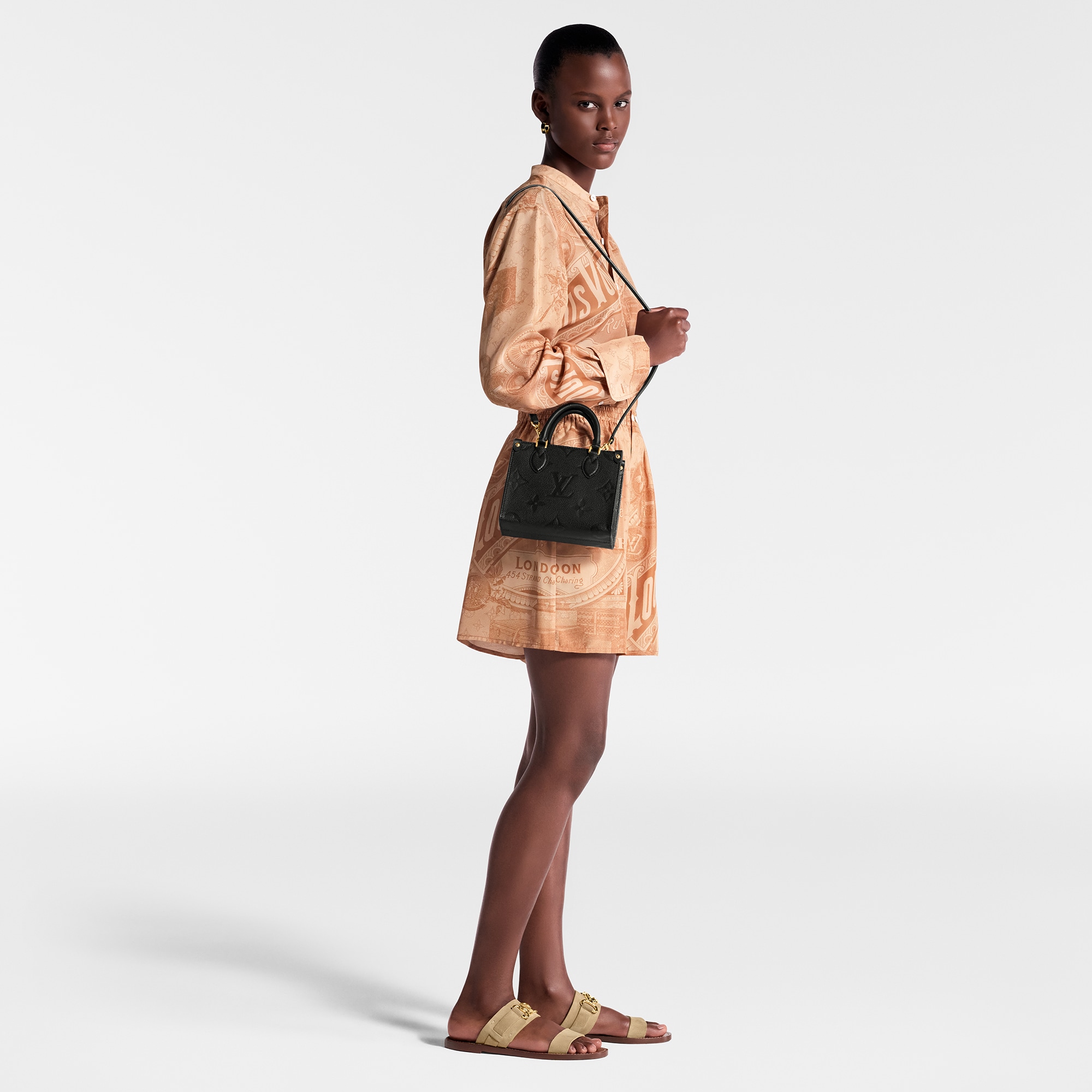 Couro Monogram Empreinte Bolsas Todas as Coleções Bolsa OnTheGo BB | Louis Vuitton ® (Zoom no Produto)