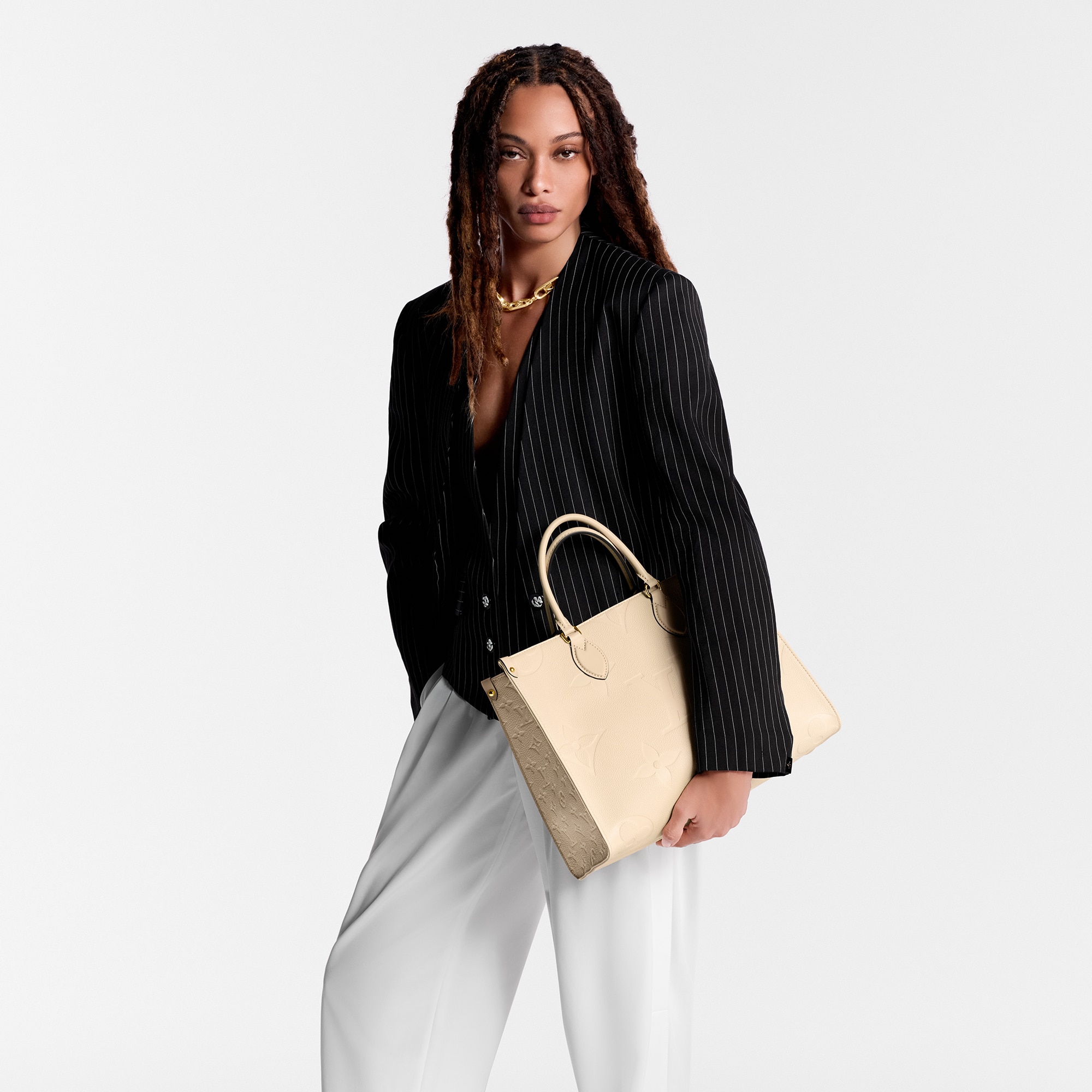 Couro Monogram Empreinte Bolsas Todas as Coleções Bolsa OnTheGo MM | Louis Vuitton ® (Zoom no Produto)