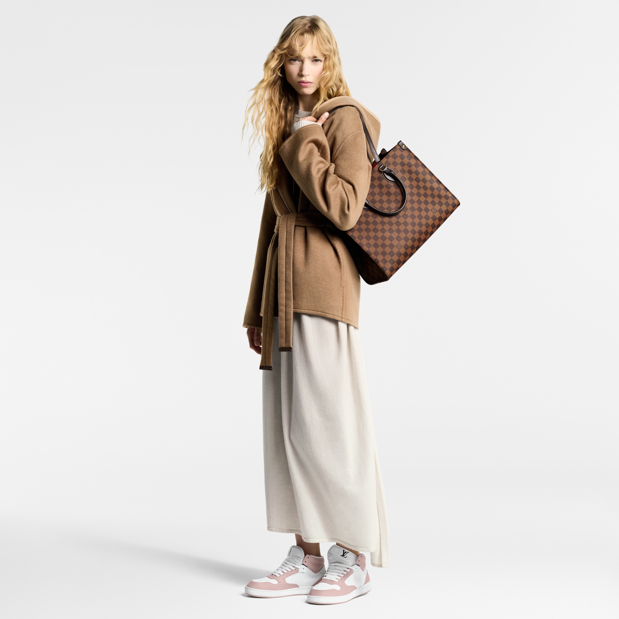 Damier Ébène Bolsas Femininas Ícones LV Bolsa OnTheGo MM | Louis Vuitton ® (Zoom no Produto)