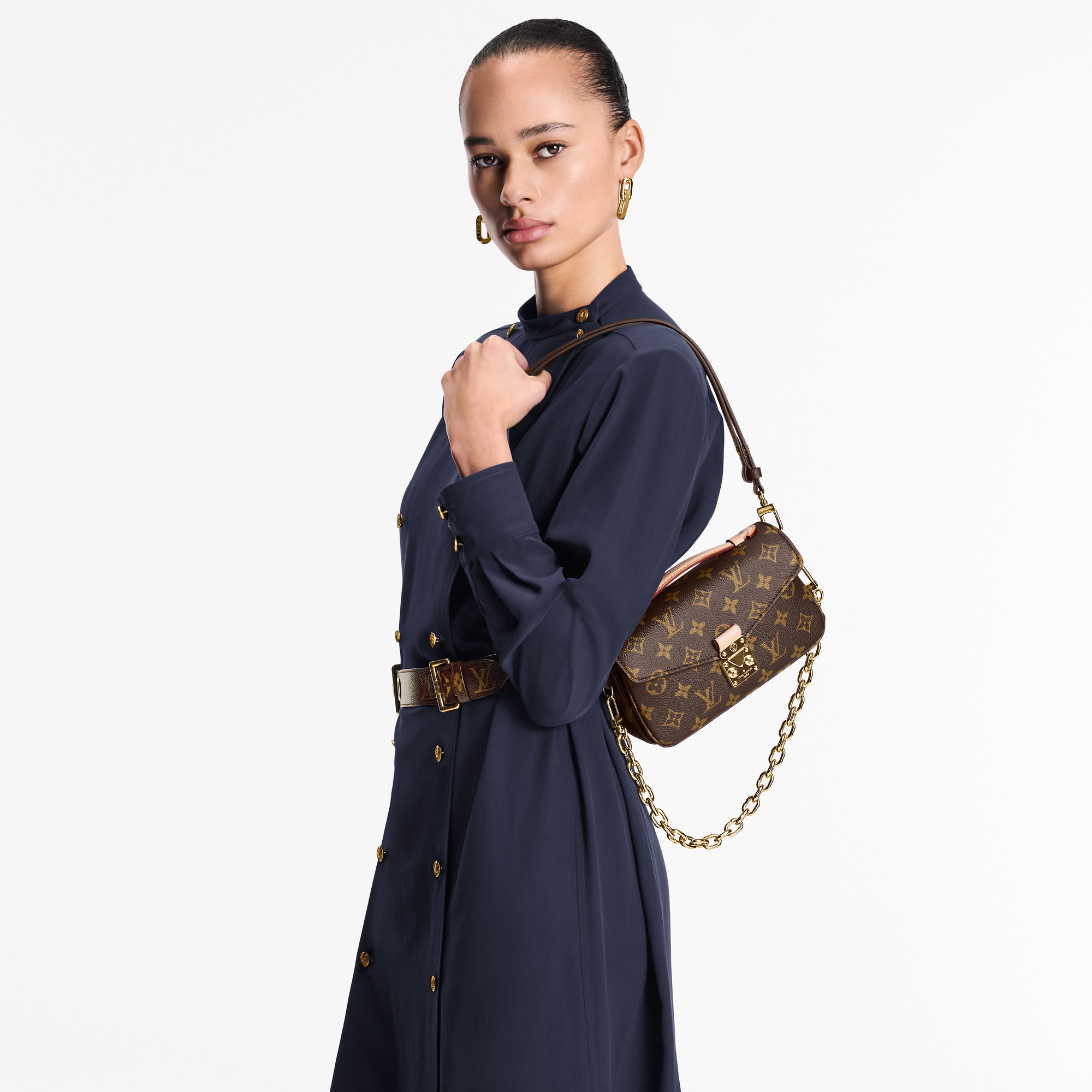 Monogram Bolsas Todas as Bolsas Bolsa Pochette Métis East West | Louis Vuitton ® (Zoom no Produto)