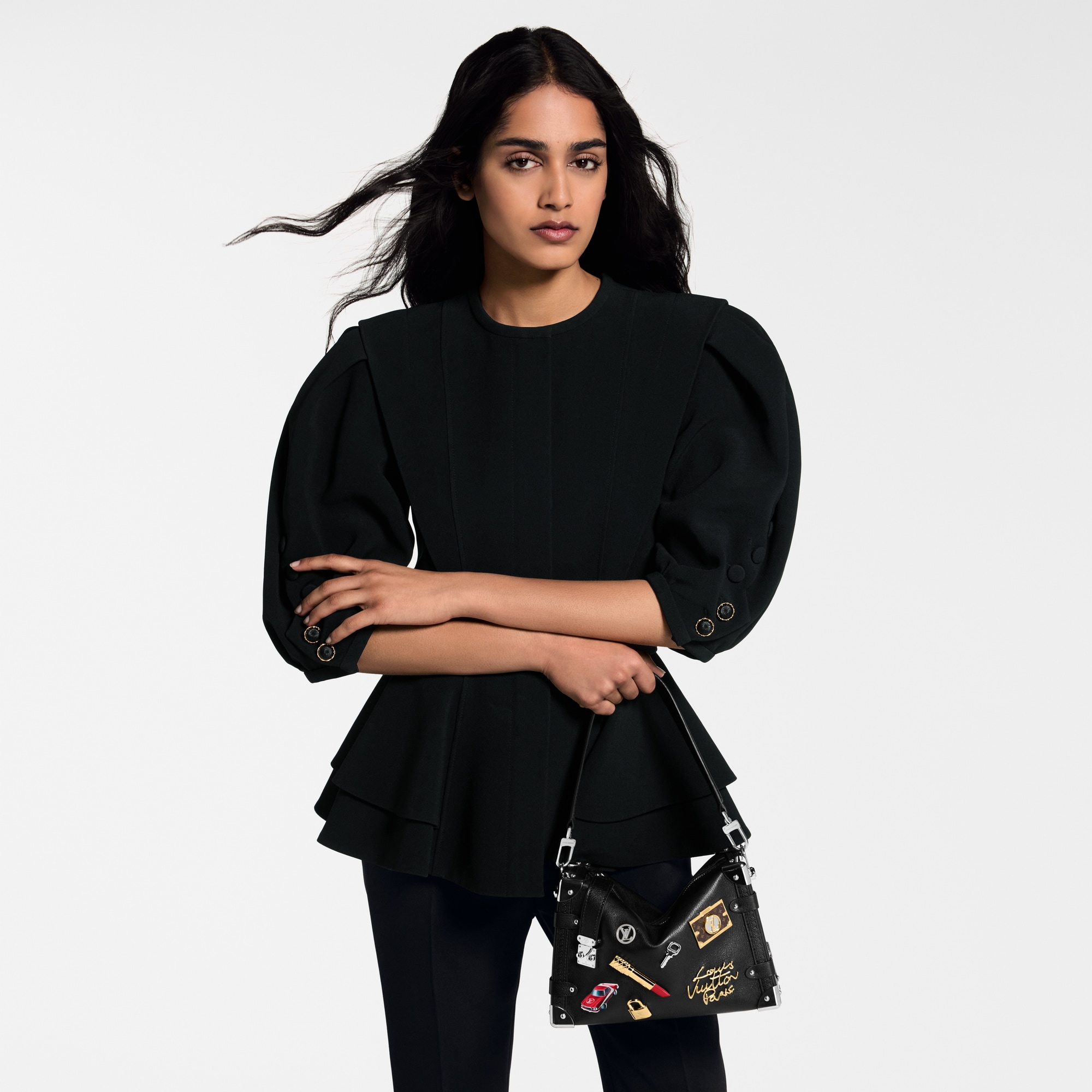 H27 Bolsas Femininas Ícones LV Bolsa Side Trunk MM | Louis Vuitton ® (Zoom no Produto)