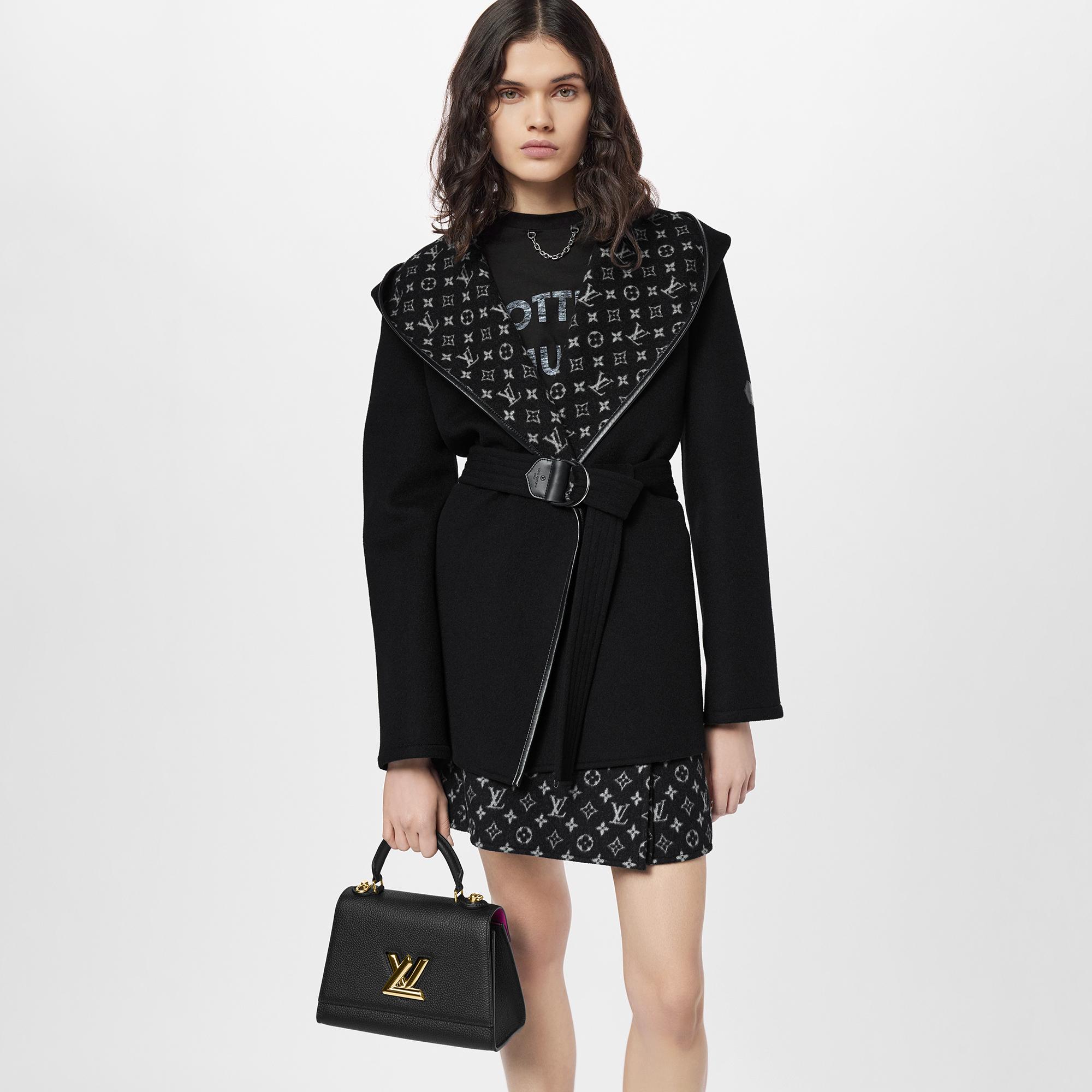 Taurillon Bolsas Todas as Bolsas Bolsa Twist One Handle PM | Louis Vuitton ® (Zoom no Produto)