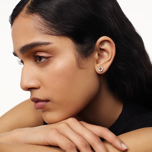 Categorias Todas as Joias Brincos Empreinte, ouro branco | Louis Vuitton ® (Zoom no Produto)