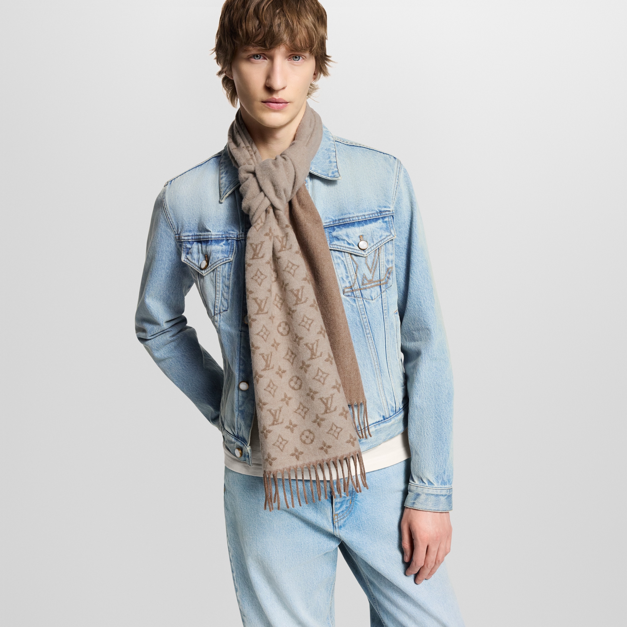 S00 Acessórios Echarpes Cachecol Monogram Gradient | Louis Vuitton ® (Zoom no Produto)