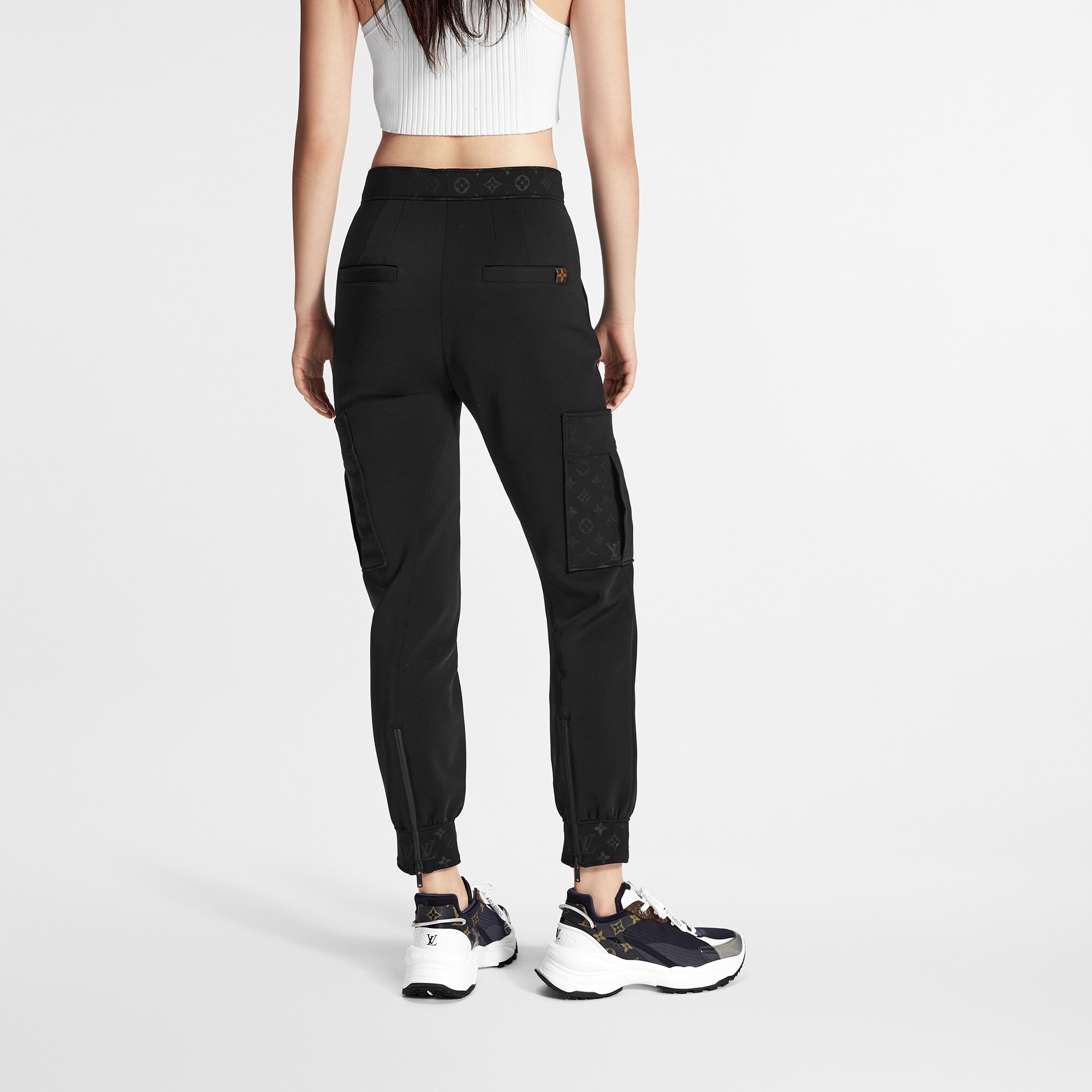  Ready-to-Wear Calças Calça Cargo com Detalhe em Monogram | Louis Vuitton ® (Zoom no Produto)