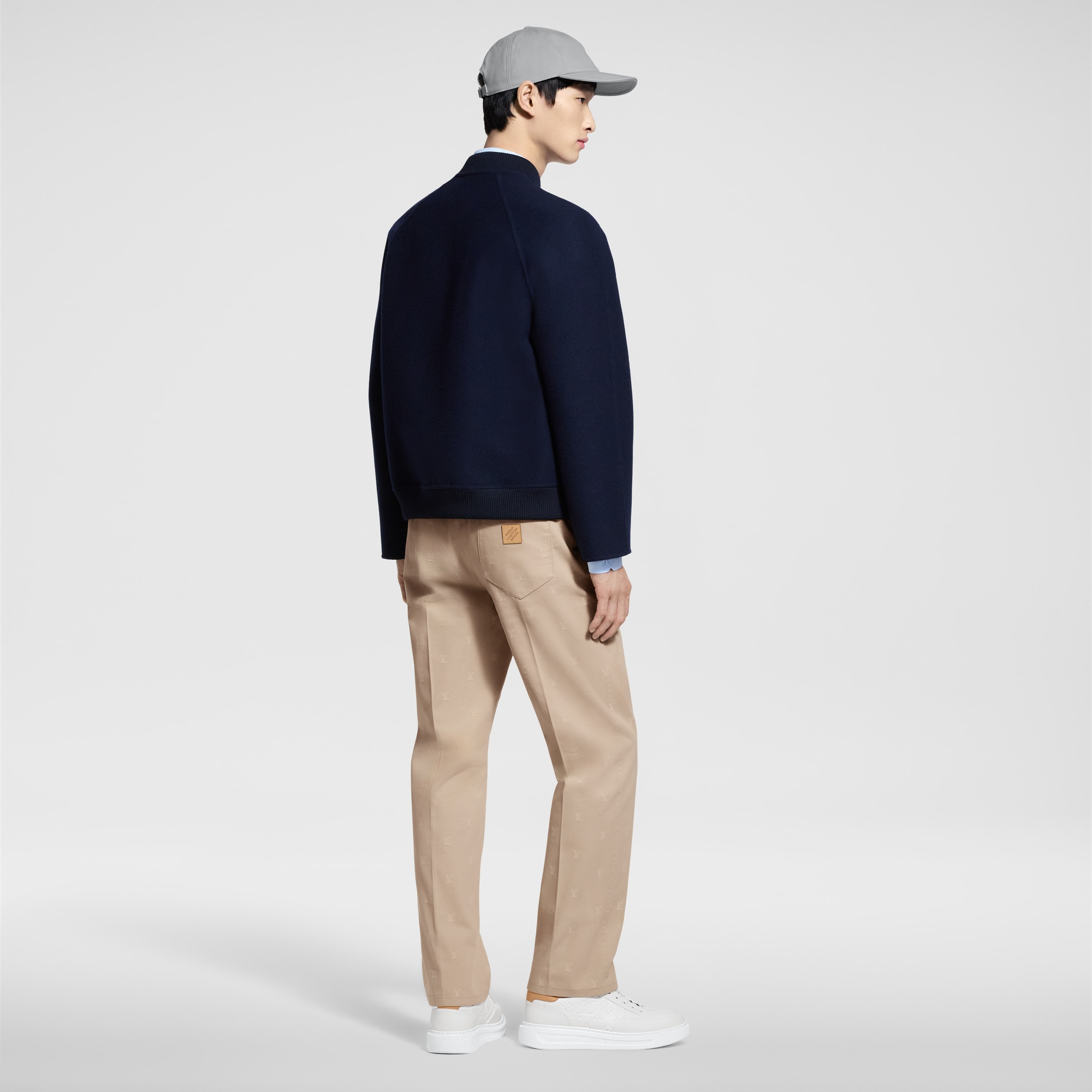  Ready-to-Wear Calças Calça Chino de Algodão | Louis Vuitton ® (Zoom no Produto)