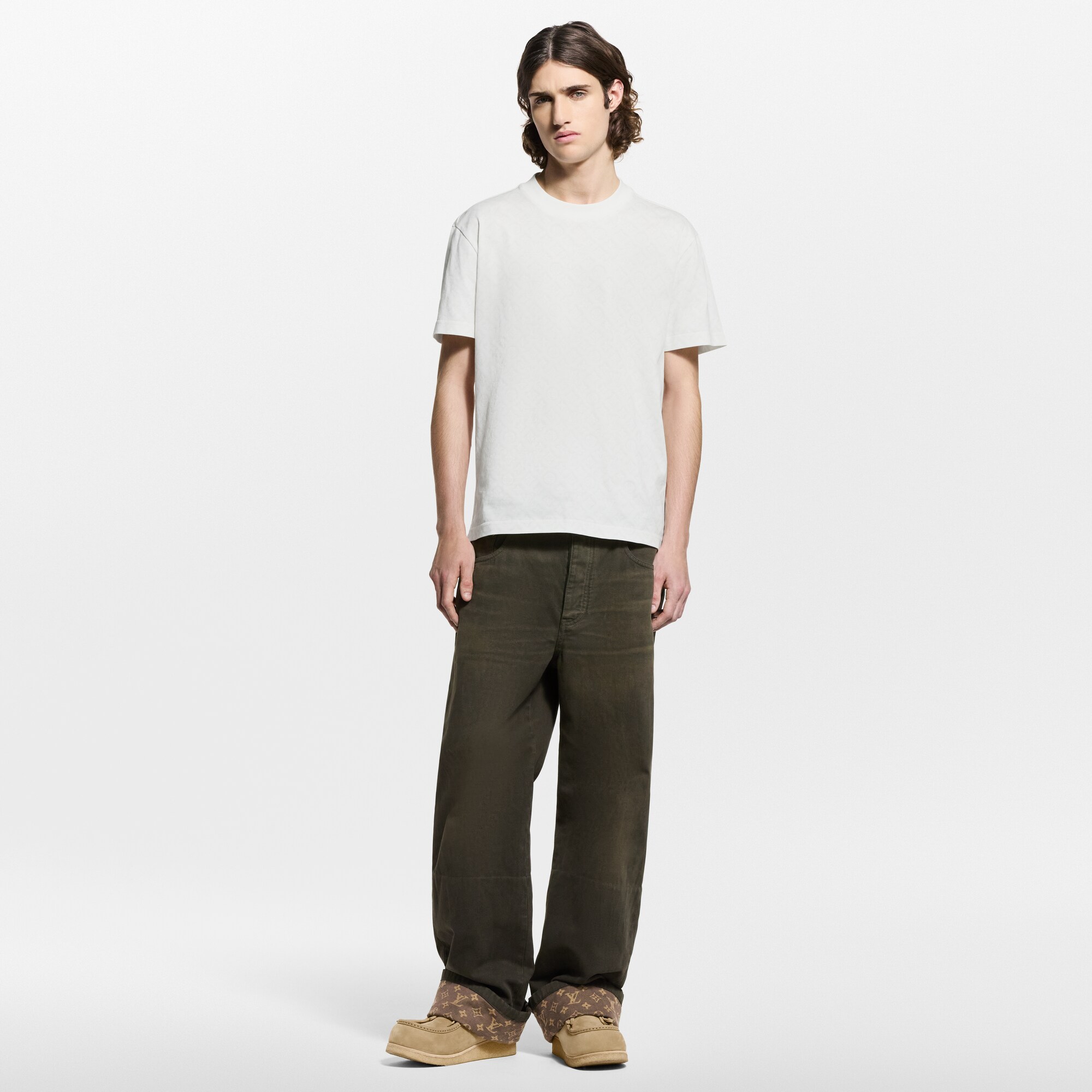  Ready-to-Wear Roupas em Denim Calça de Denim Encerado com Barras Dobradas Exclusivas | Louis Vuitton ® (Zoom no Produto)