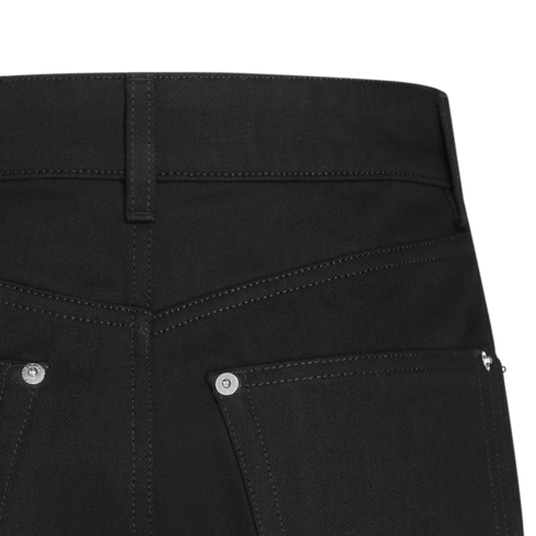 Calça Jeans Pantalona com Assinaturas em Paetês – Vista Lateral