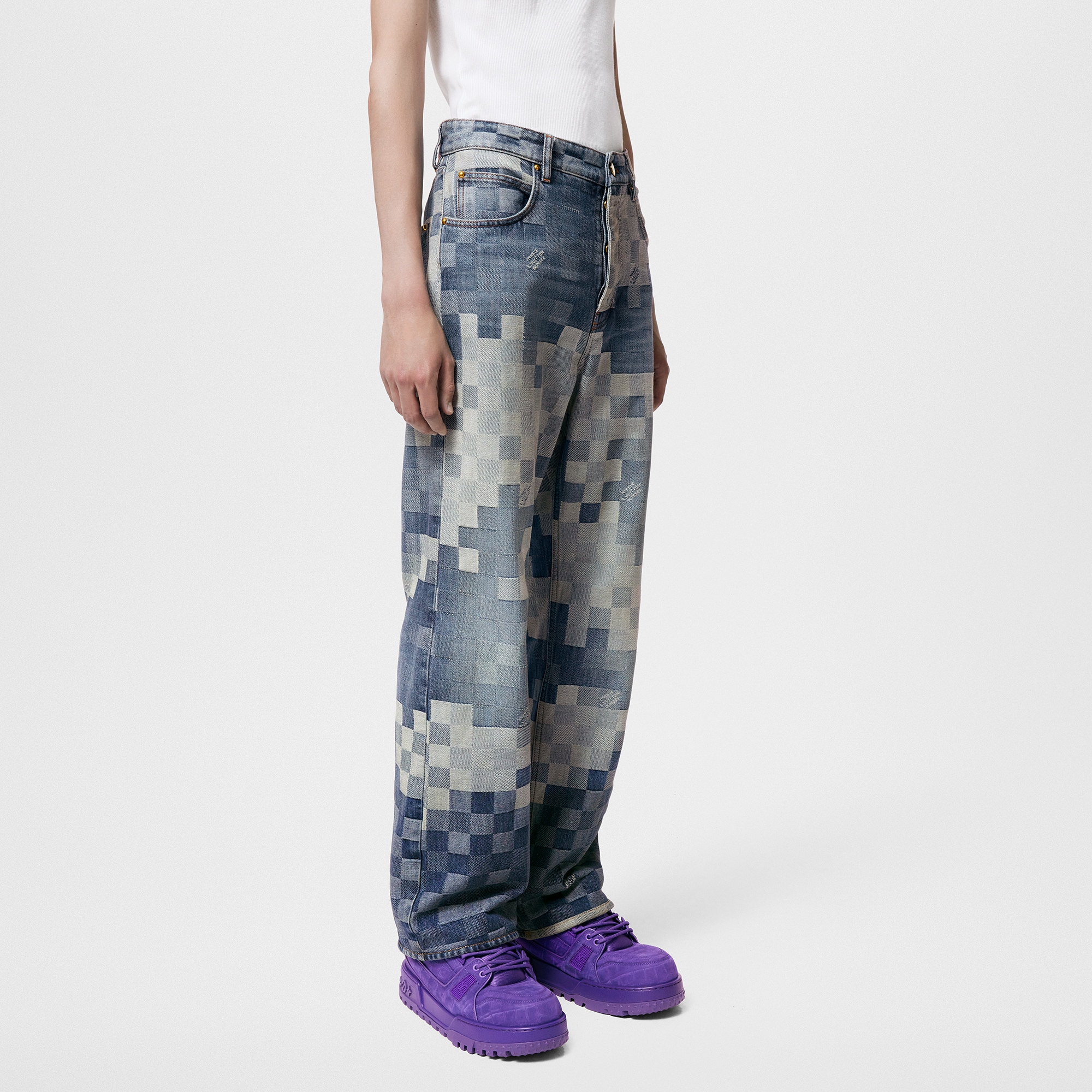  Ready-to-Wear Roupas em Denim Calça Jeans Skate em Xadrez Damier | Louis Vuitton ® (Zoom no Produto)