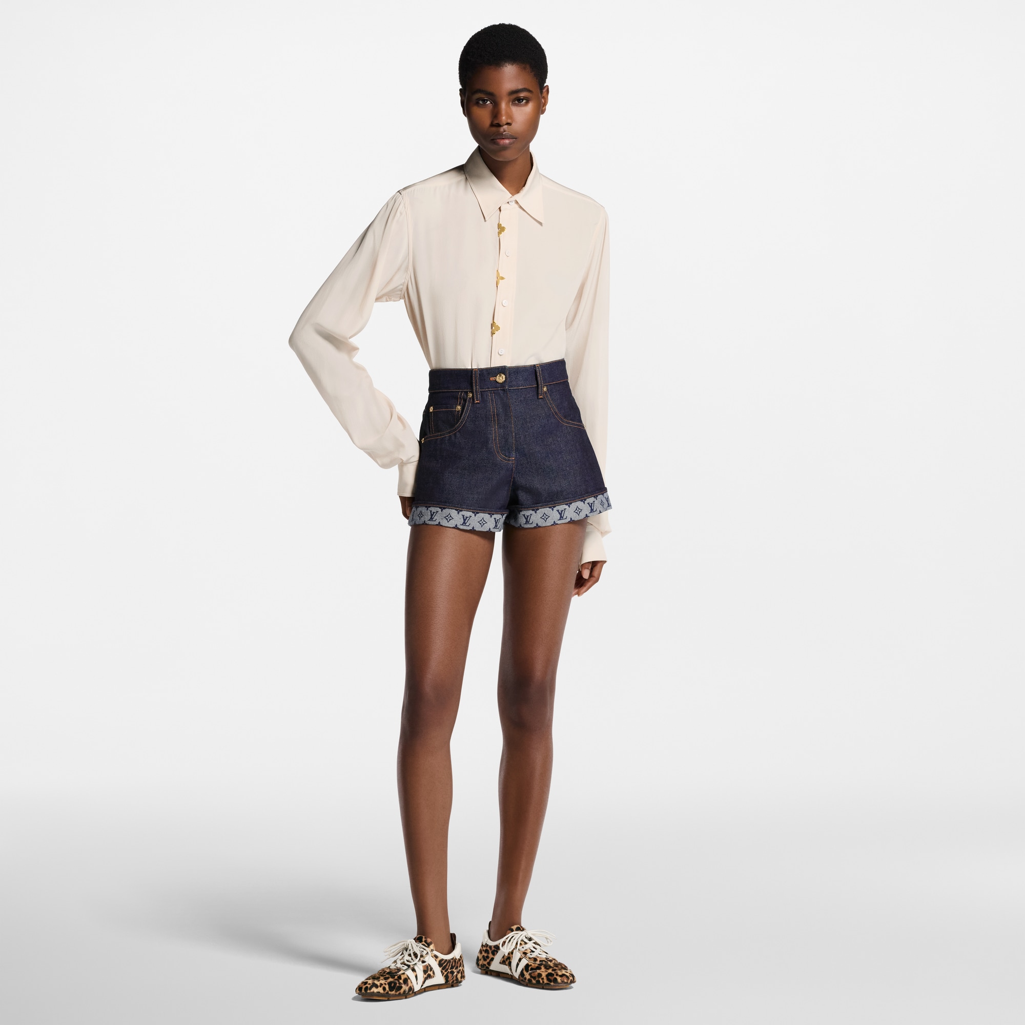  Ready-to-Wear Blusas Camisa com Detalhe em Monogram | Louis Vuitton ® (Zoom no Produto)