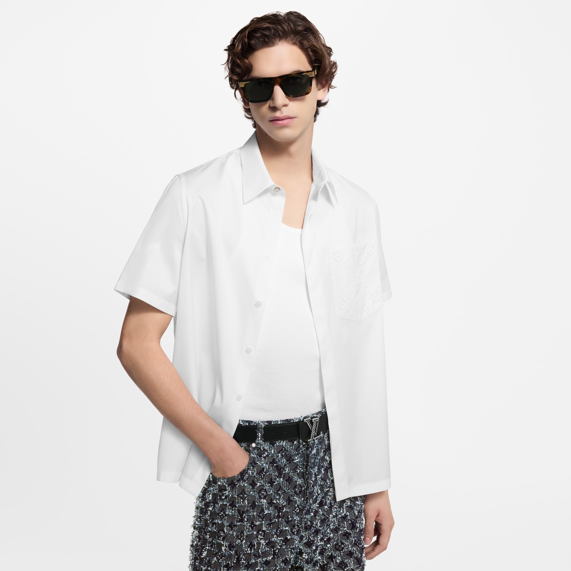  Ready-to-Wear Camisas Camisa de Manga Curta com Monogram no Bolso | Louis Vuitton ® (Zoom no Produto)