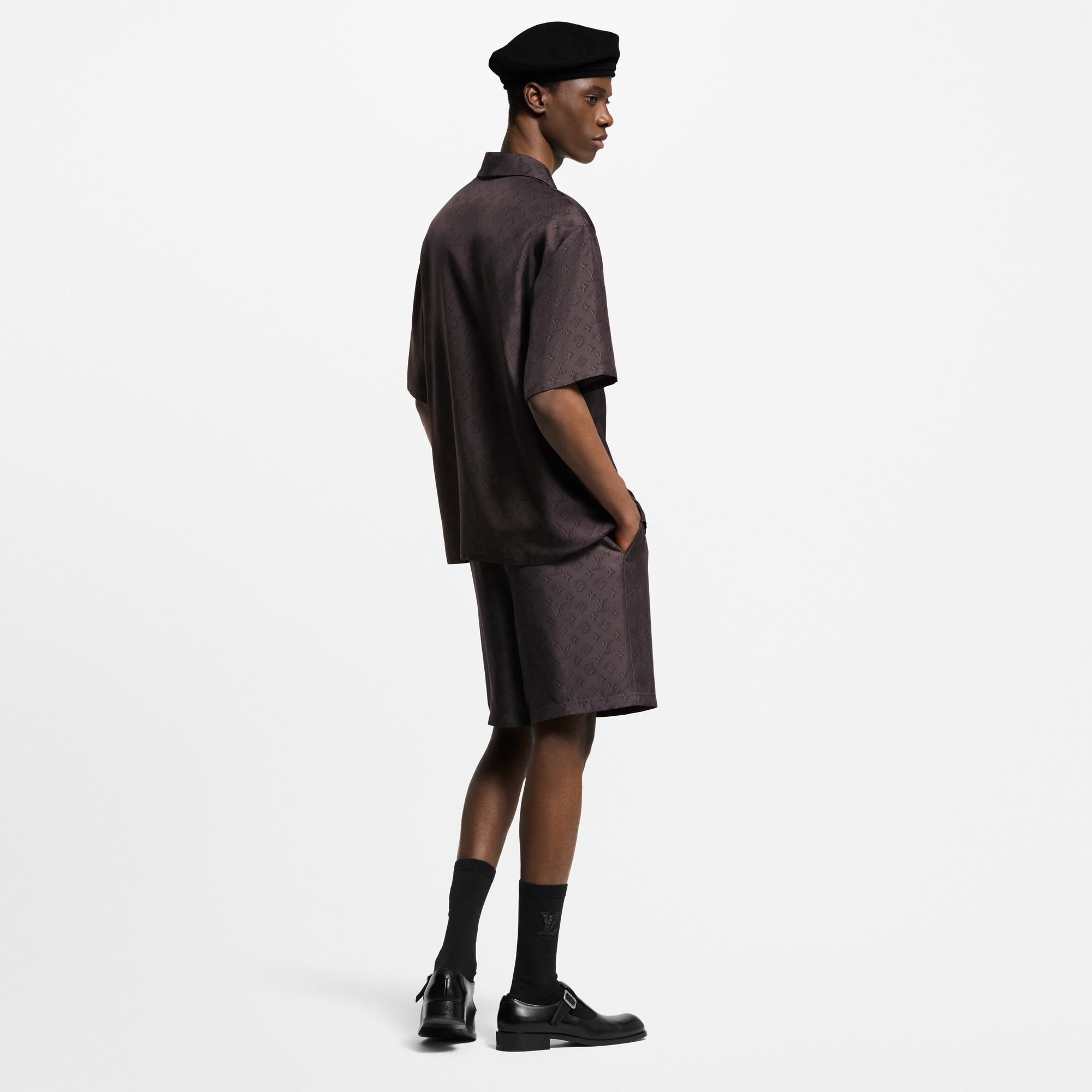  Ready-to-Wear Camisas Camisa de Manga Curta em Seda Estampada com Monogram | Louis Vuitton ® (Zoom no Produto)