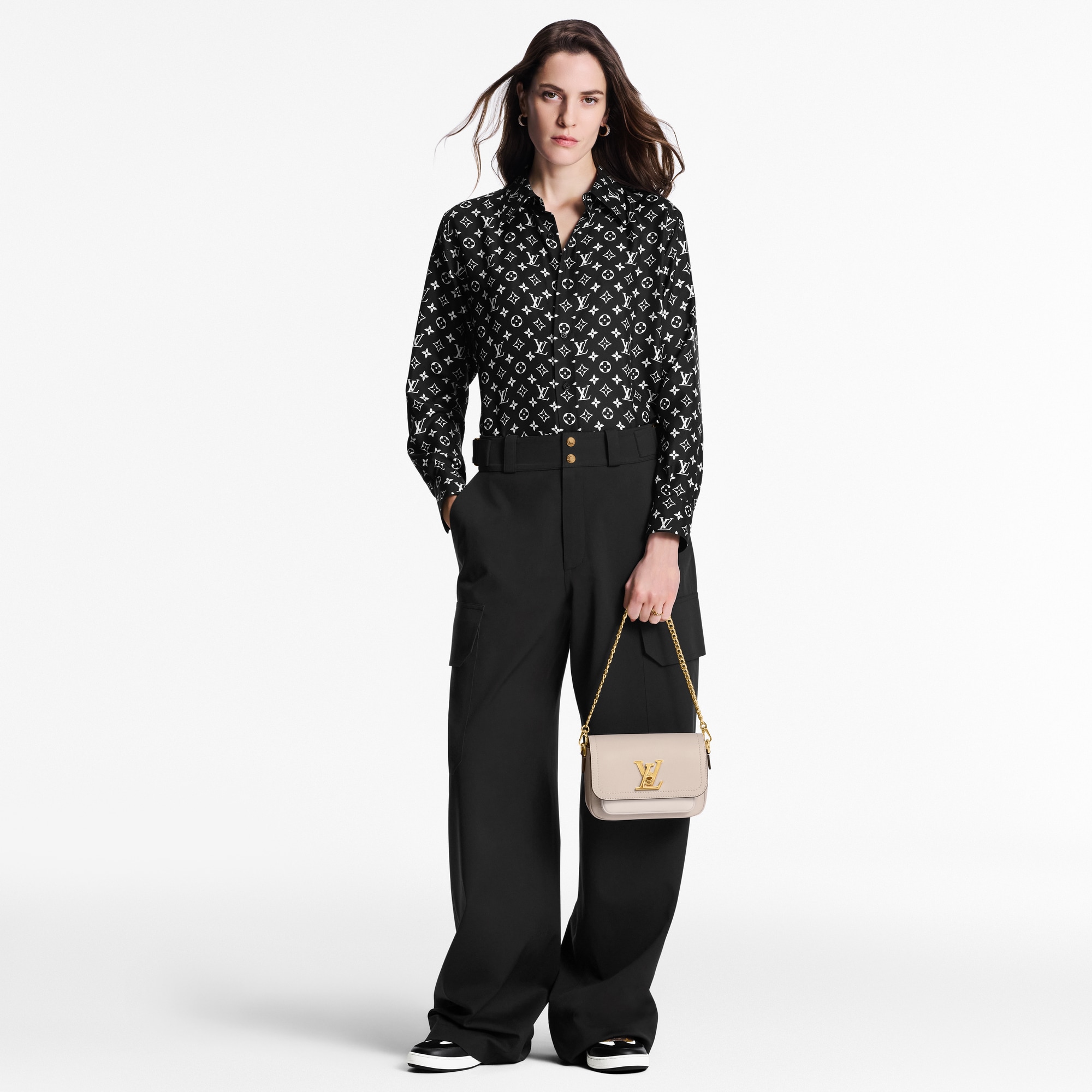  Ready-to-Wear Blusas Camisa de Seda Monogram | Louis Vuitton ® (Zoom no Produto)