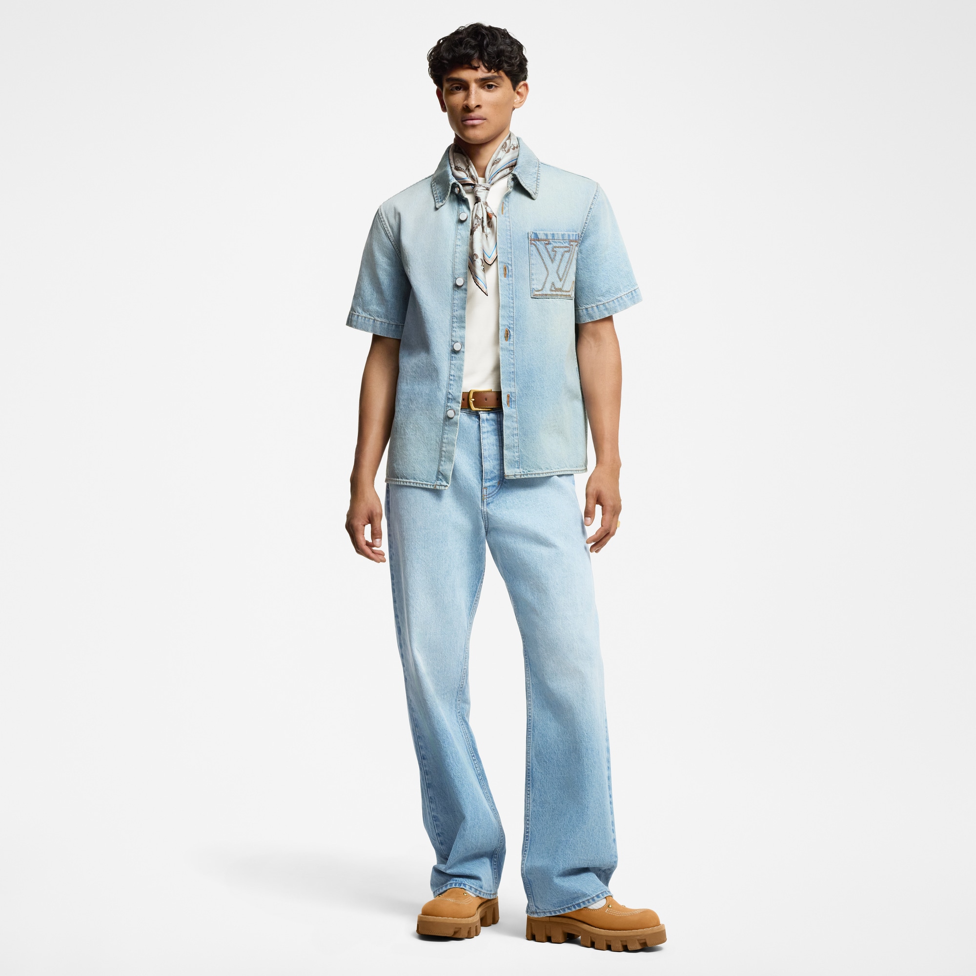  Ready-to-Wear Camisas Camisa Jeans de Manga Curta | Louis Vuitton ® (Zoom no Produto)
