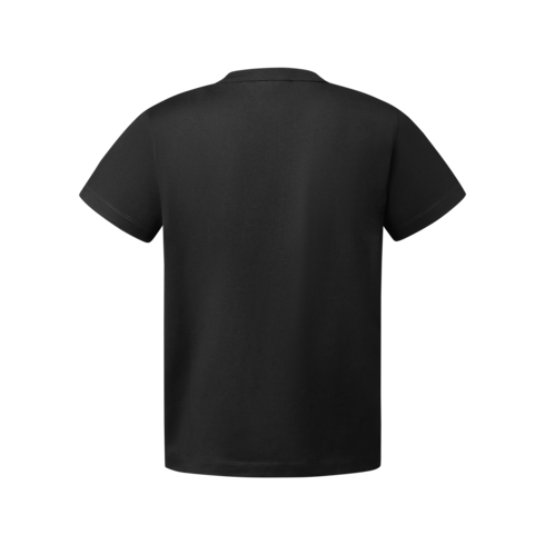 Camiseta com Assinatura no Bolso – Vista Traseira