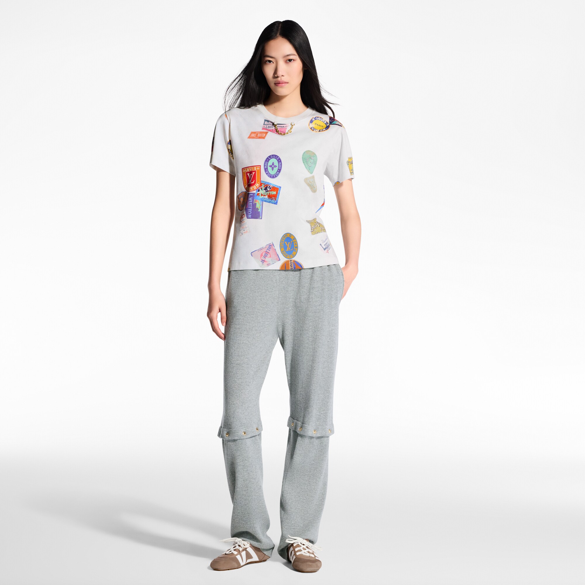  Ready-to-Wear Blusas Camiseta com Textura e Estampa de Patches | Louis Vuitton ® (Zoom no Produto)