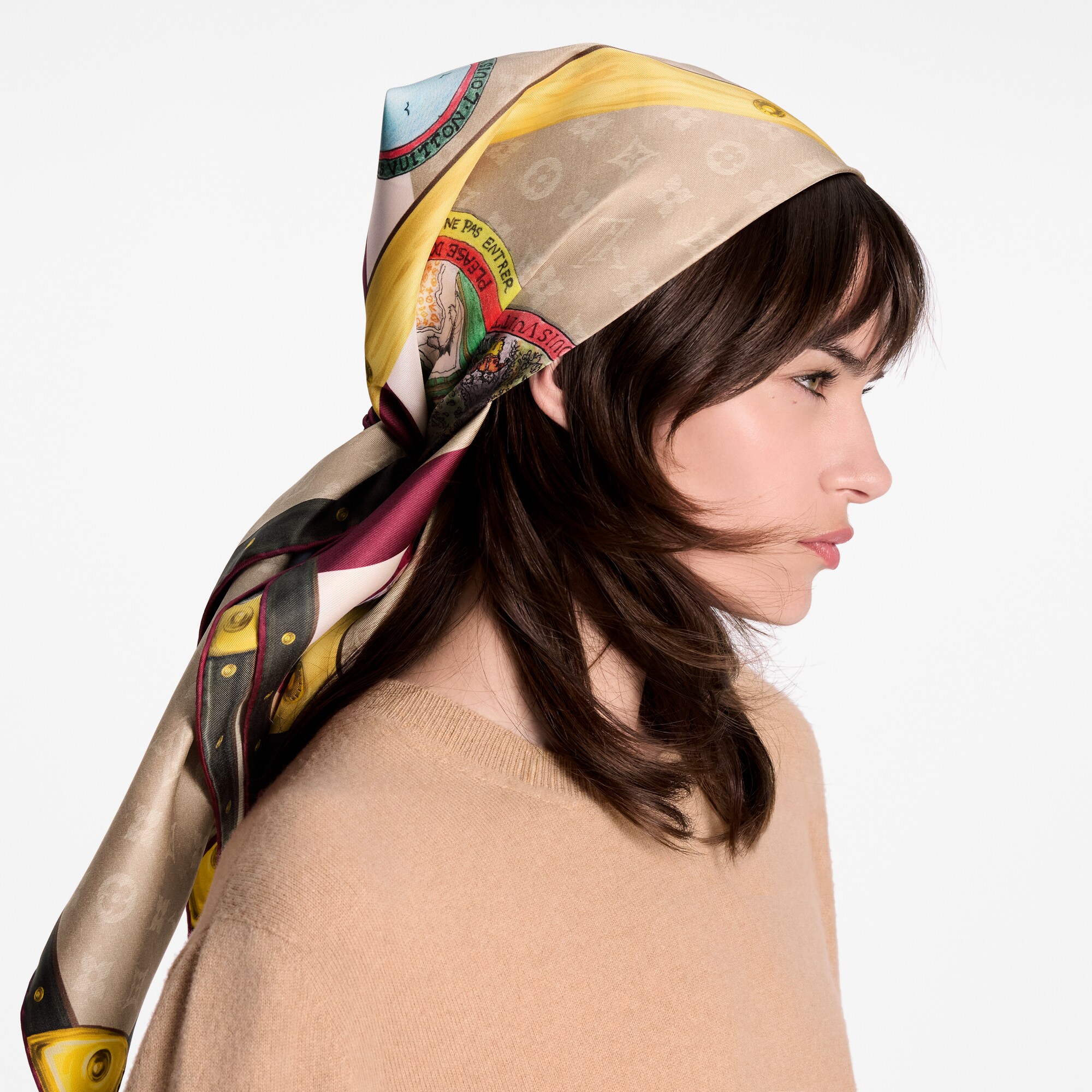 S00 Acessórios Lenços de Seda e Bandeaus Carré My LV Trunk 90 cm | Louis Vuitton ® (Zoom no Produto)