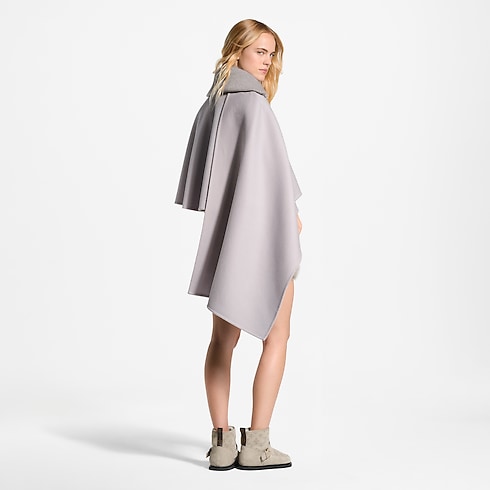 Ready-to-Wear Casacos e Jaquetas Casaco-capa Mahina Assimétrico | Louis Vuitton ® (Zoom no Produto)