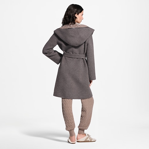 Ready-to-Wear Casacos e Jaquetas Casaco de Amarrar Reversível com Capuz | Louis Vuitton ® (Zoom no Produto)