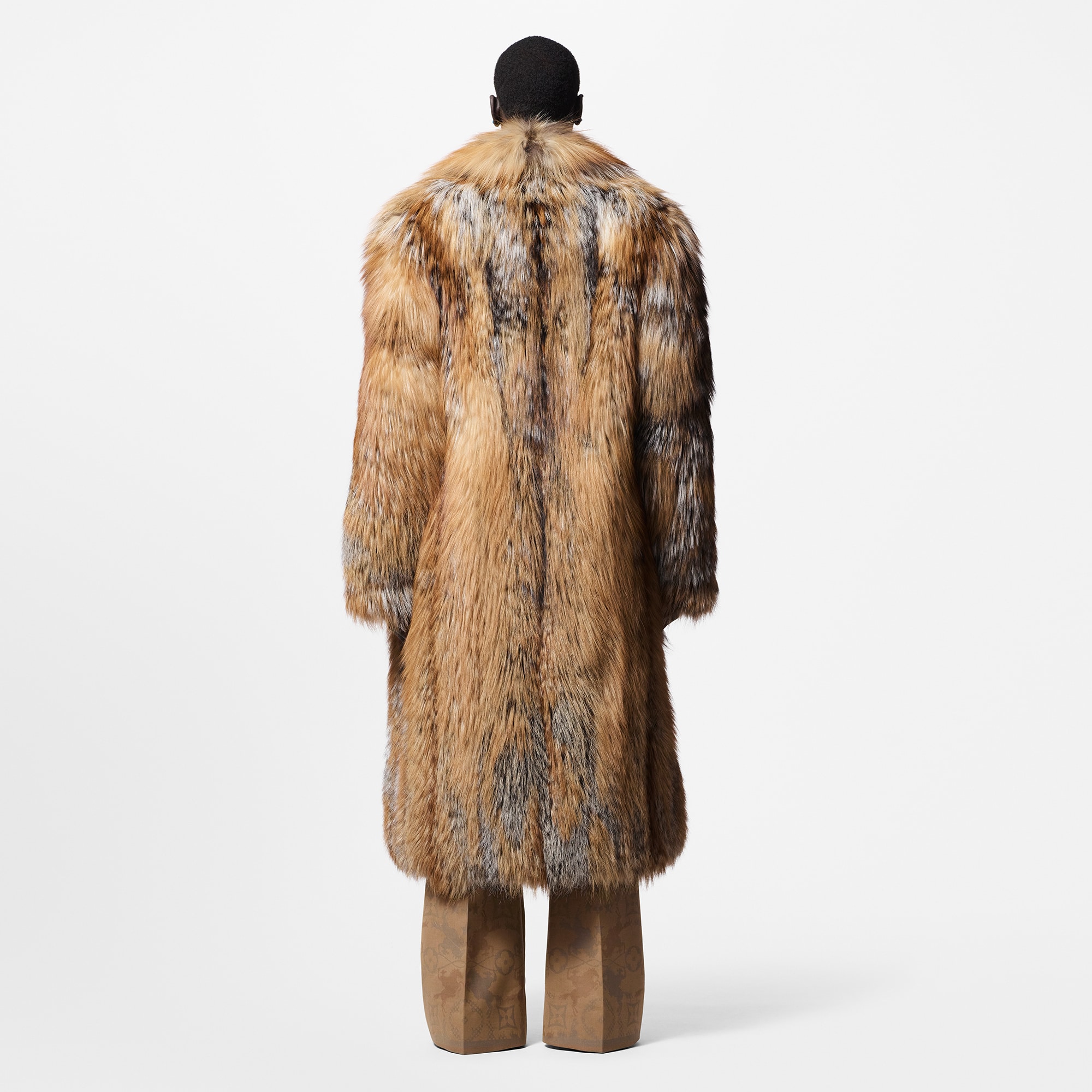  Ready-to-Wear Casacos e Agasalhos Casaco de Pele de Raposa - Feito sob Encomenda | Louis Vuitton ® (Zoom no Produto)