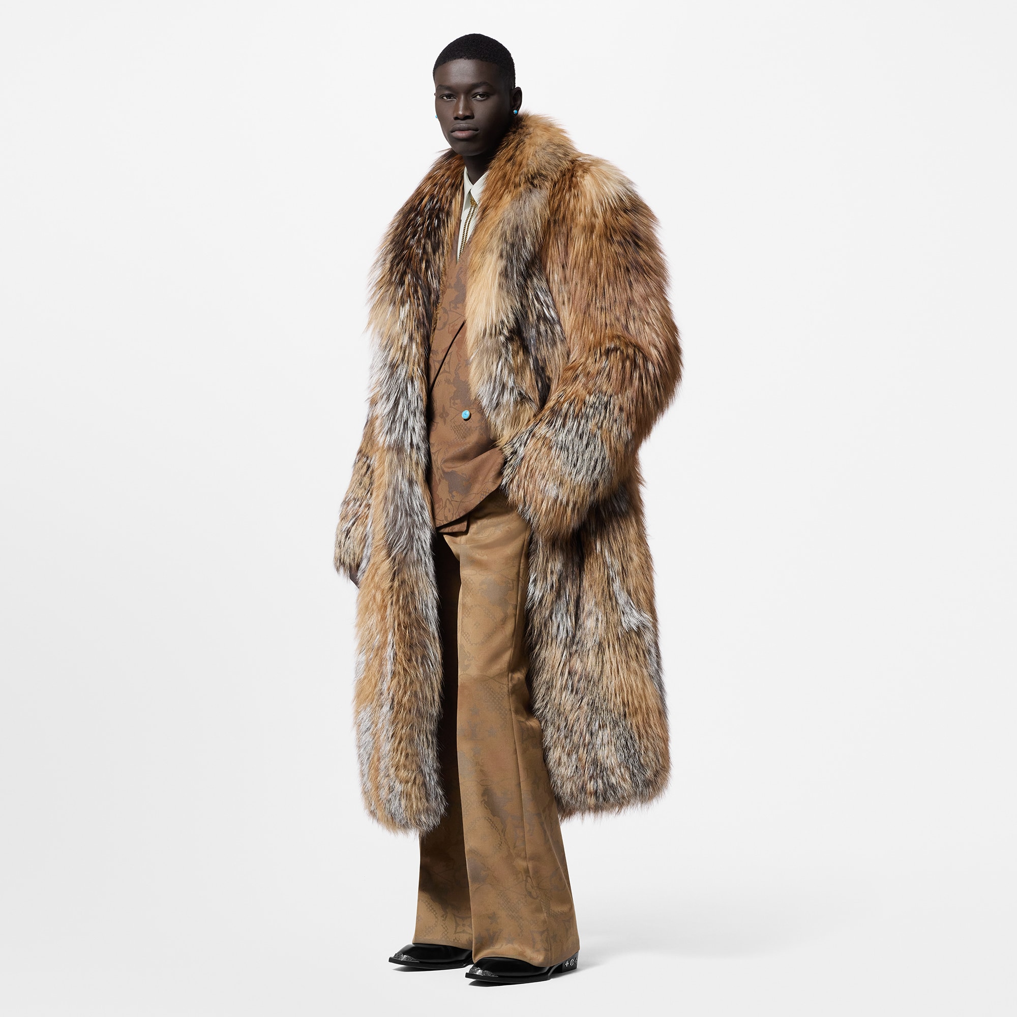  Ready-to-Wear Casacos e Agasalhos Casaco de Pele de Raposa - Feito sob Encomenda | Louis Vuitton ® (Zoom no Produto)