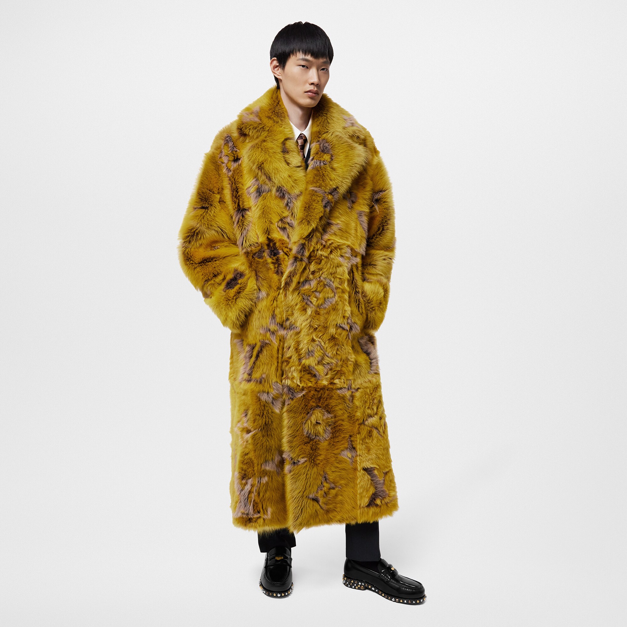  Ready-to-Wear Casacos e Agasalhos Casaco de Shearling com Monogram em Intarsia - Feito Sob Encomenda | Louis Vuitton ® (Zoom no Produto)