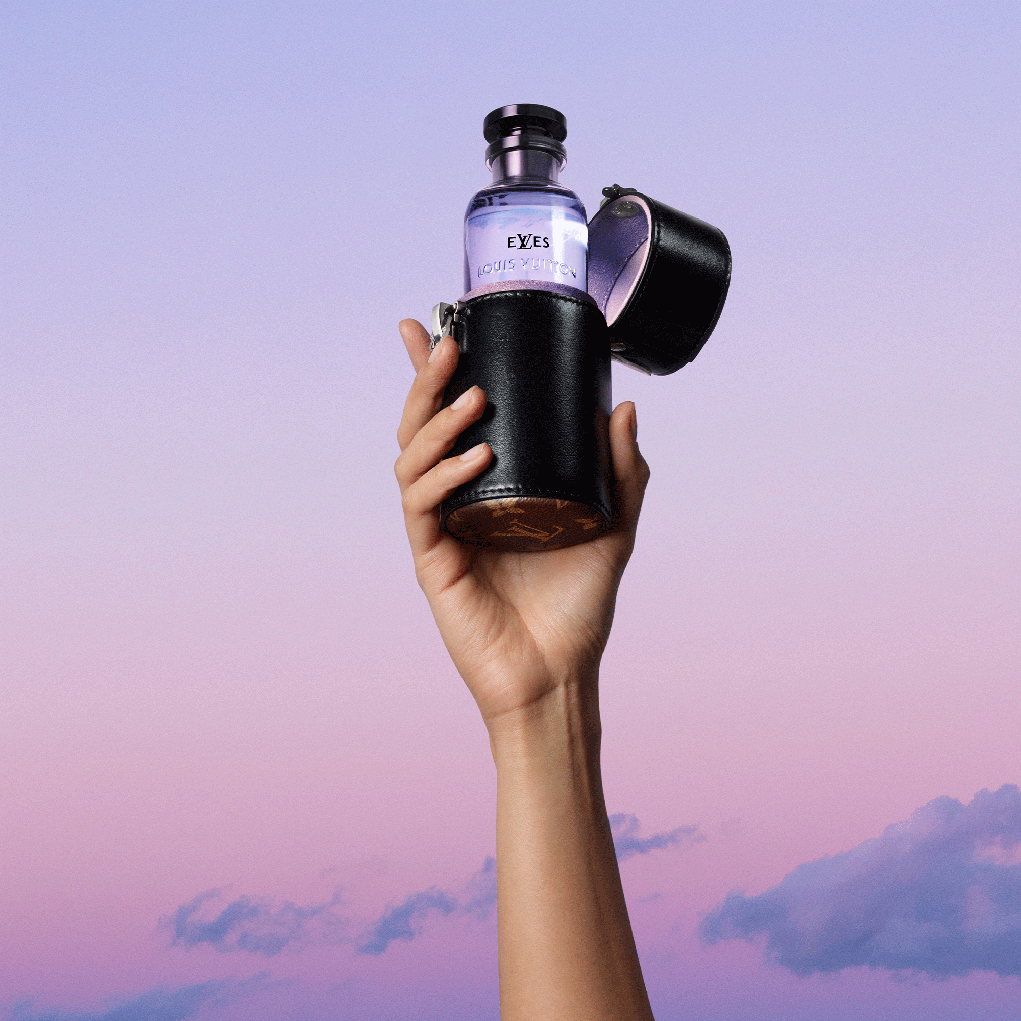 LV Vibe Coleções Todos os Perfumes Case de Viagem LV Vibe 100 ml | Louis Vuitton ® (Zoom no Produto)