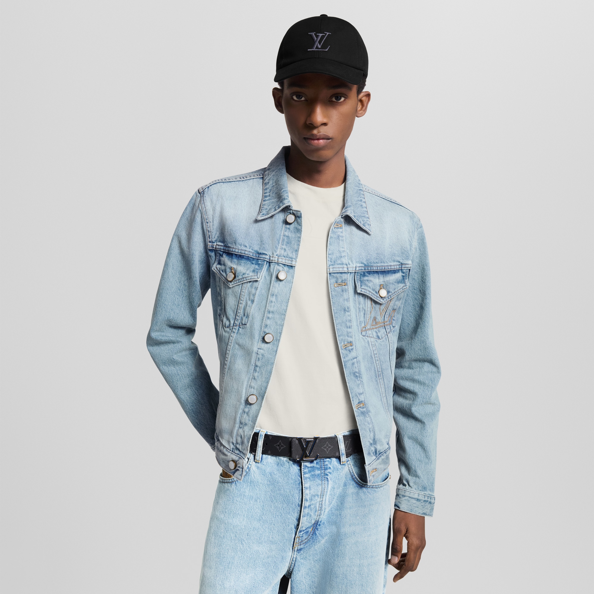 Monogram Eclipse Acessórios Cintos Cinto Reversível LV 3 Steps 40 mm | Louis Vuitton ® (Zoom no Produto)