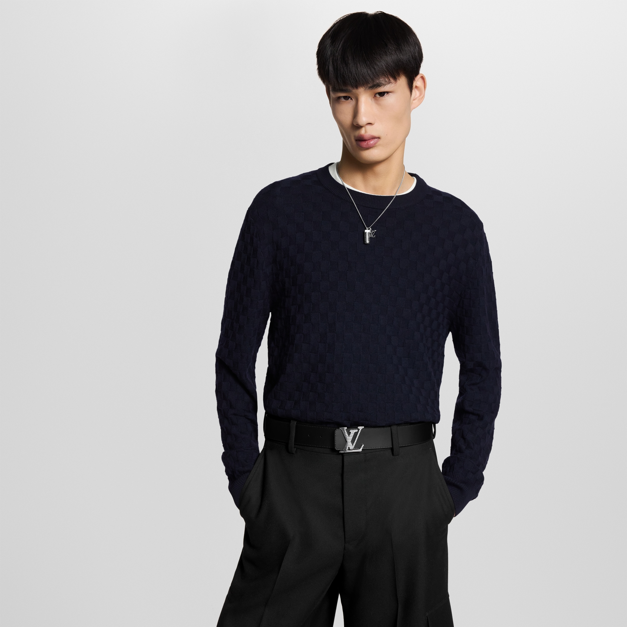  Acessórios Cintos Cinto Reversível LV Shadow 40 mm | Louis Vuitton ® (Zoom no Produto)