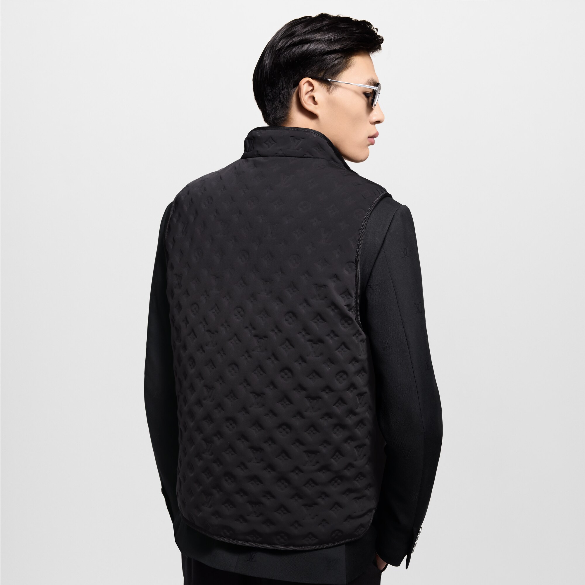  Ready-to-Wear Todas as Roupas Colete Acolchoado Reversível com Monogram | Louis Vuitton ® (Zoom no Produto)