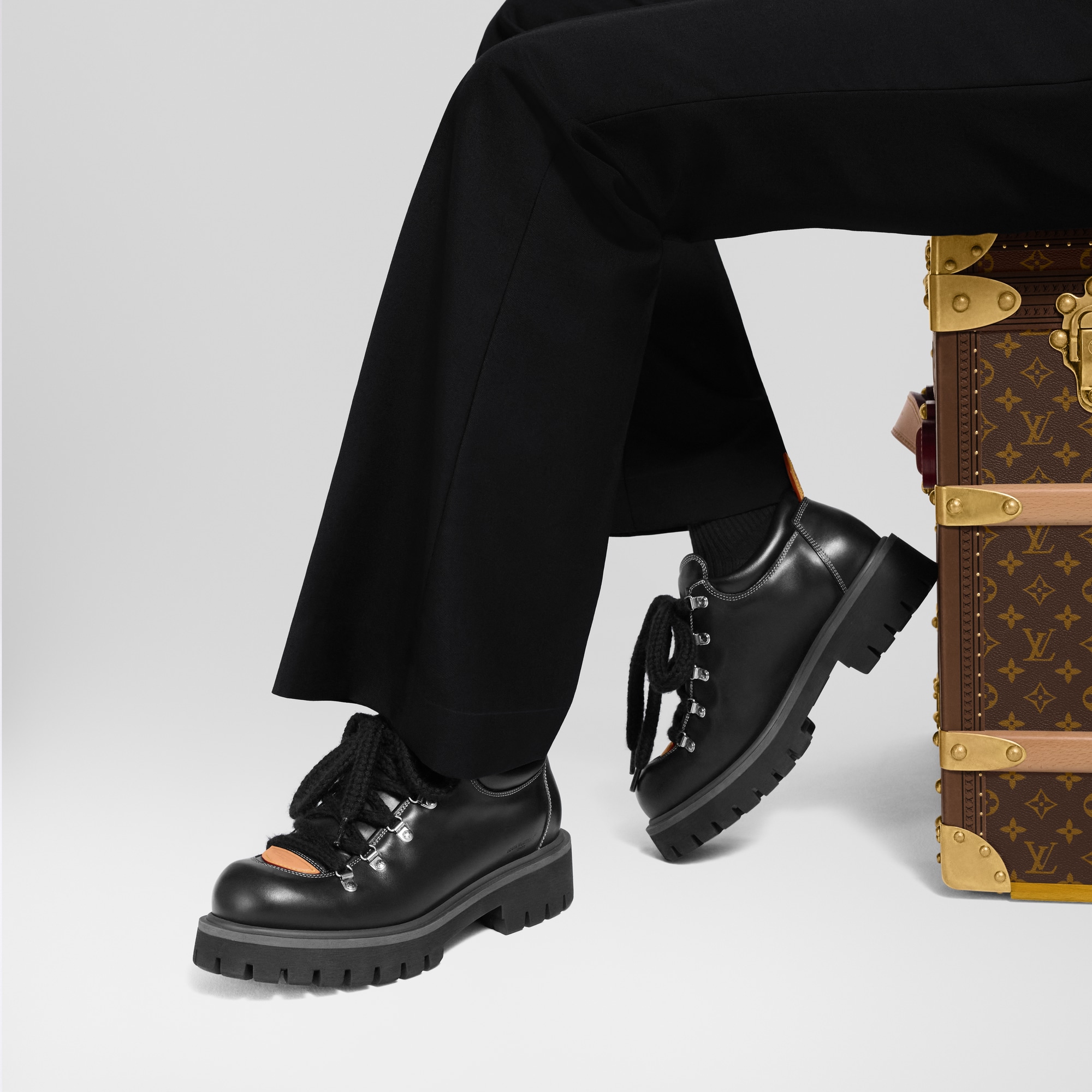 Sapatos Seleção Completa Derby LV Remix | Louis Vuitton ® (Zoom no Produto)
