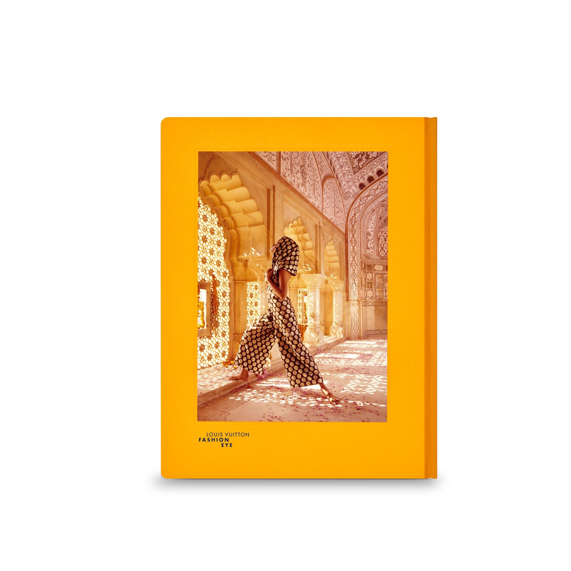  Livros e Papelaria Fashion Eye Fashion Eye Índia | Louis Vuitton ® (Zoom no Produto)