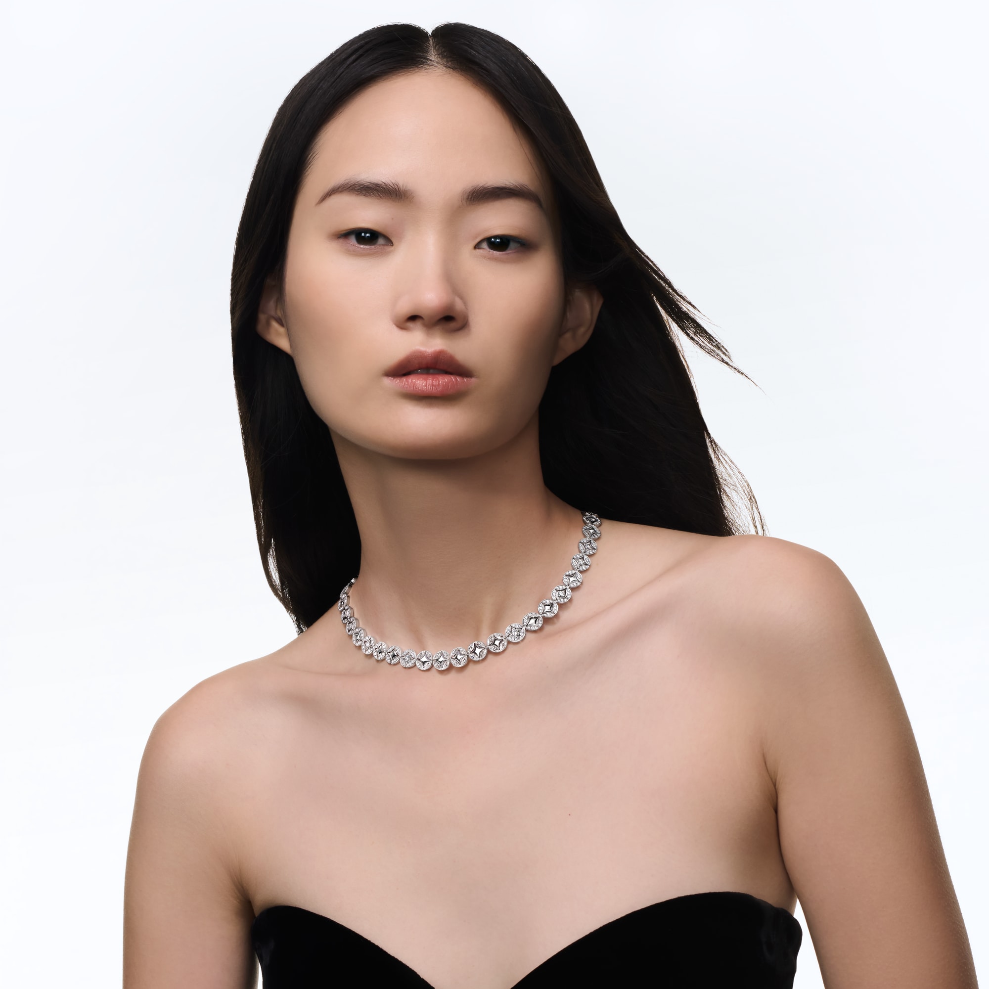  Joalheira Colares e Pingentes Galaxie Necklace, White Gold and Diamonds | Louis Vuitton ® (Zoom no Produto)