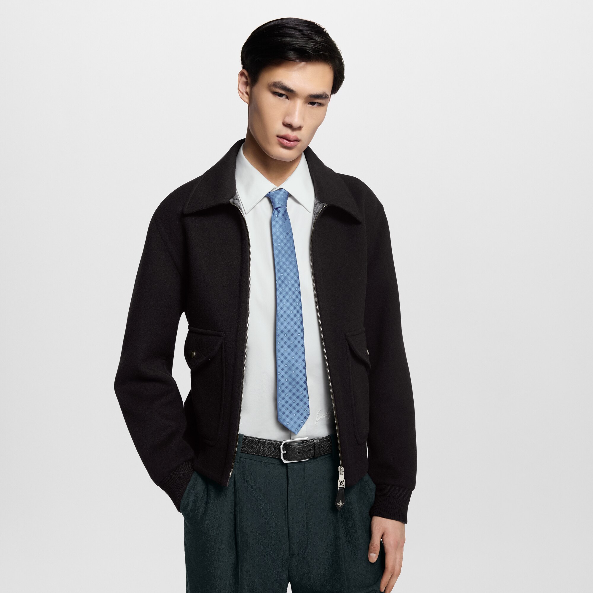 S00 Acessórios Gravatas e Lenços de Bolso Gravata Flowers Check | Louis Vuitton ® (Zoom no Produto)