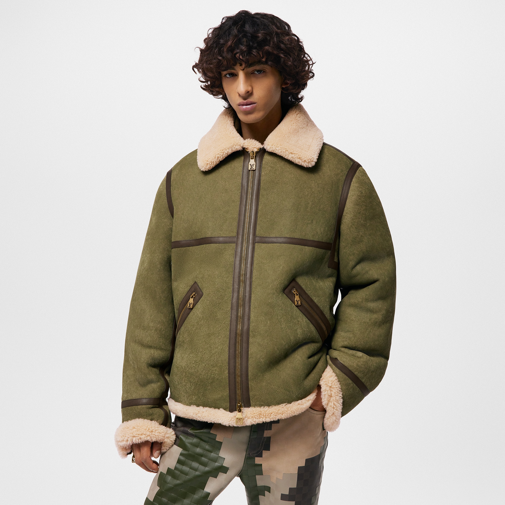 Ready-to-Wear Casacos e Agasalhos Jaqueta Bomber com Shearling | Louis Vuitton ® (Zoom no Produto)