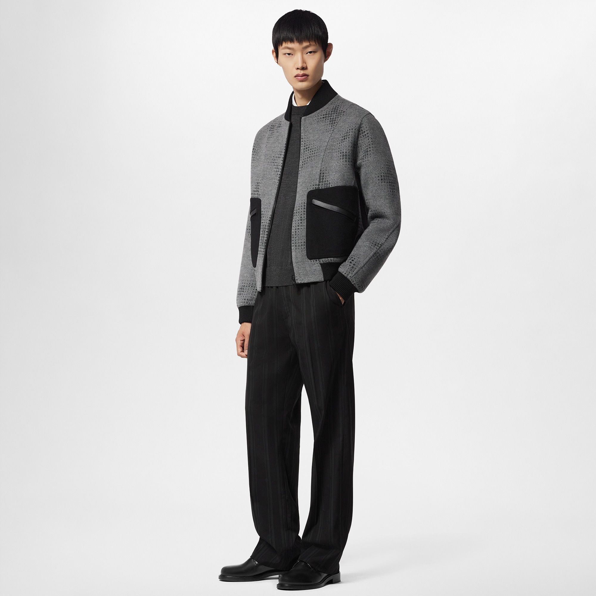  Discontinued Product Obs 12 Jaqueta Bomber em Mescla de Lã e Seda Dupla Face | Louis Vuitton ® (Zoom no Produto)