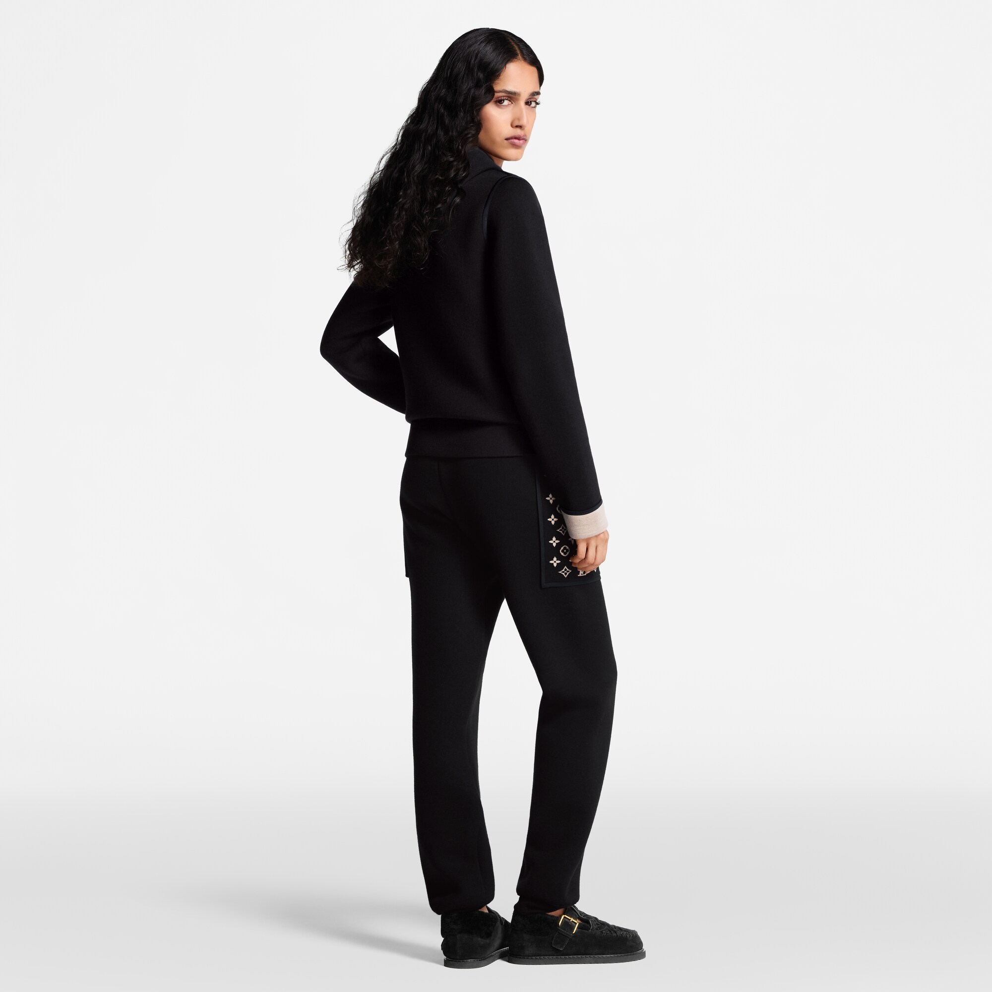  Ready-to-Wear Tricot Jaqueta com Capuz e Detalhe de Monogram | Louis Vuitton ® (Zoom no Produto)