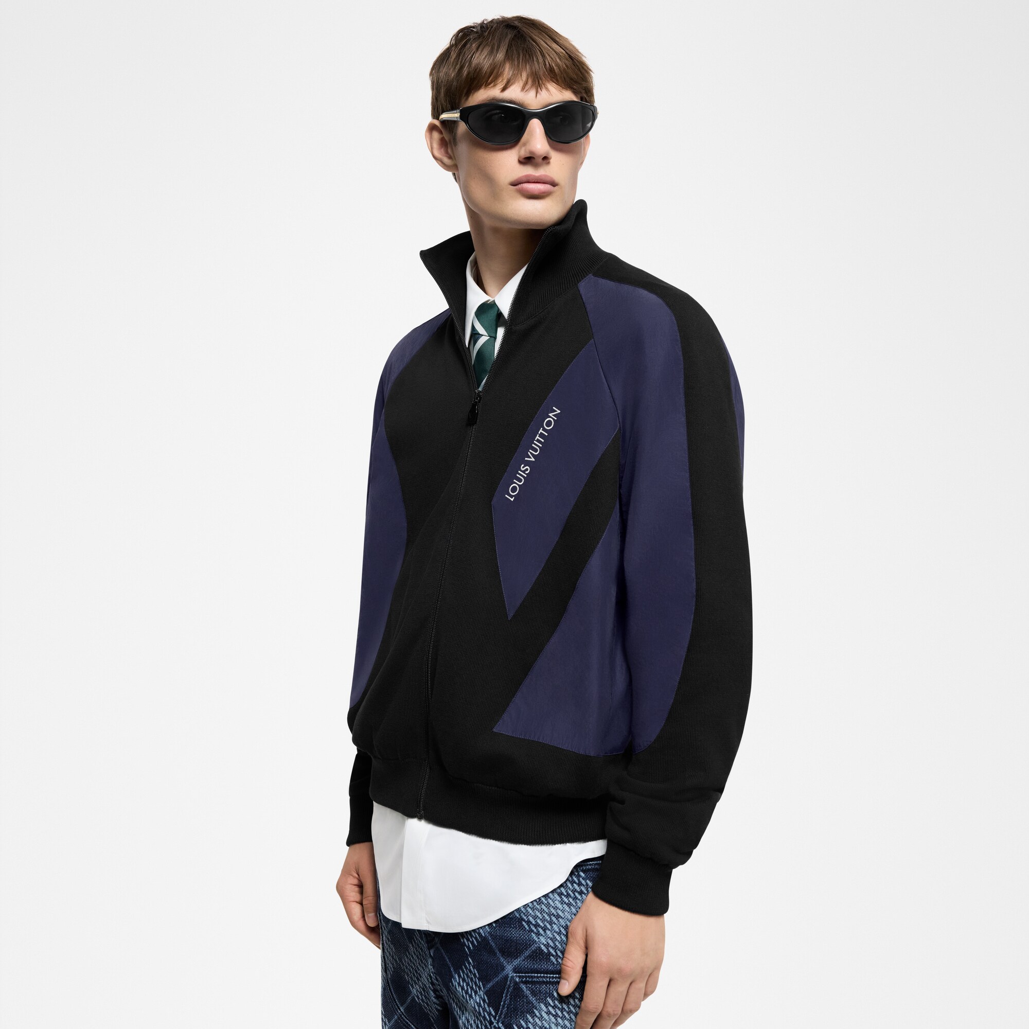  Ready-to-Wear Todas as Roupas Jaqueta de Algodão e Nylon Tecnológico | Louis Vuitton ® (Zoom no Produto)