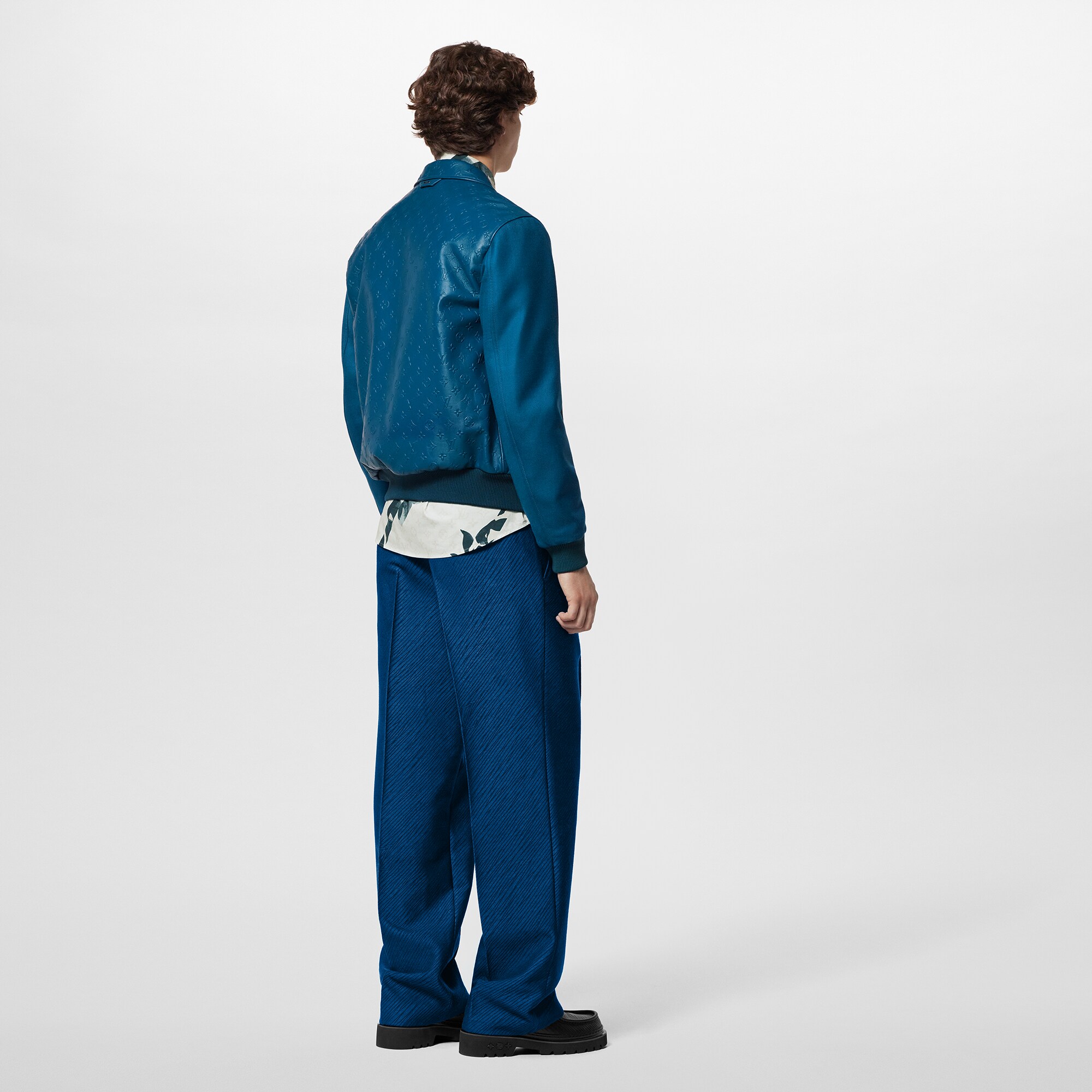  Ready-to-Wear Casacos e Agasalhos Jaqueta de Couro e Lã com Monogram em Relevo | Louis Vuitton ® (Zoom no Produto)