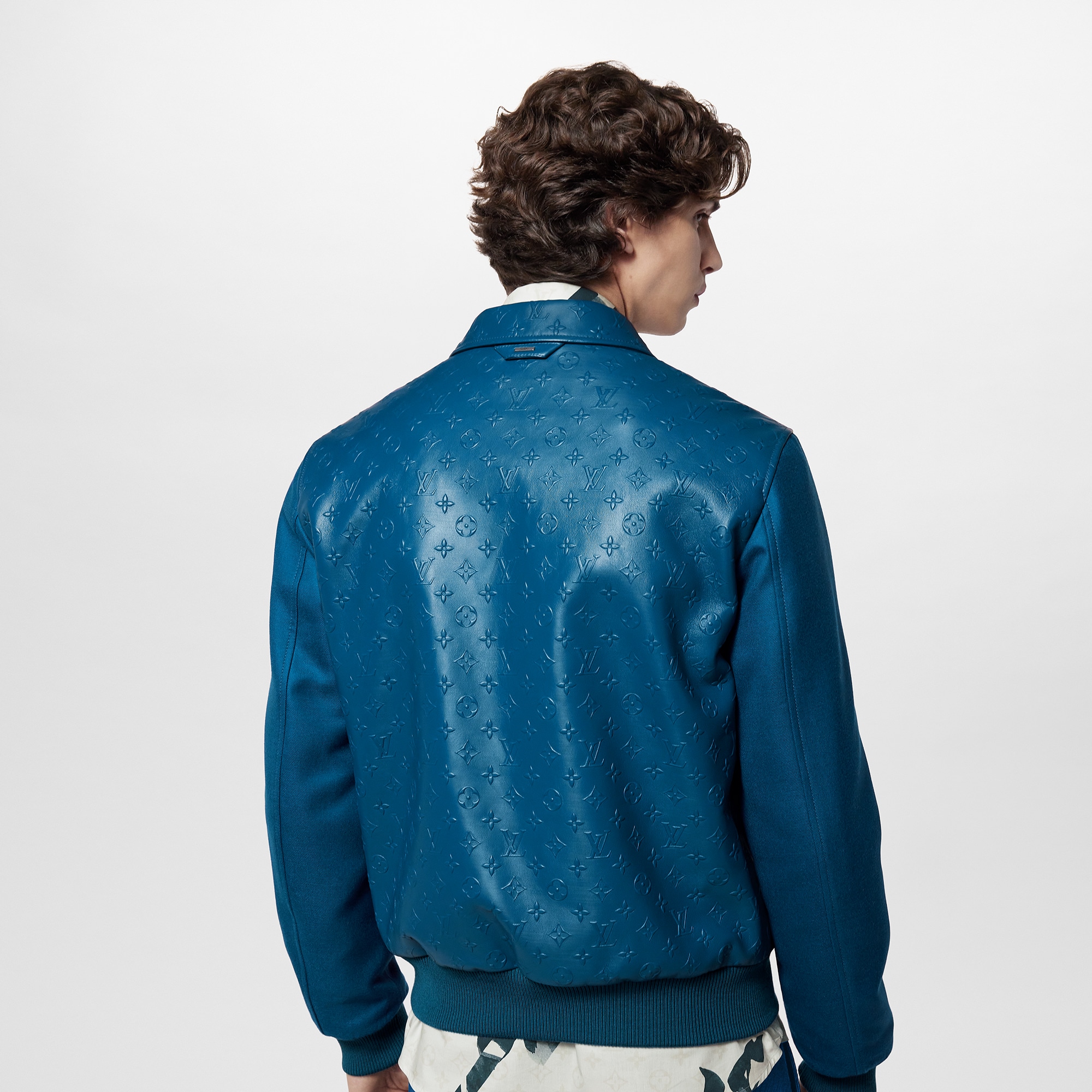  Ready-to-Wear Casacos e Agasalhos Jaqueta de Couro e Lã com Monogram em Relevo | Louis Vuitton ® (Zoom no Produto)