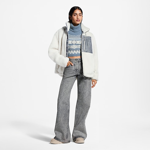 Jaqueta de Fleece com Detalhe Monogram – No Corpo