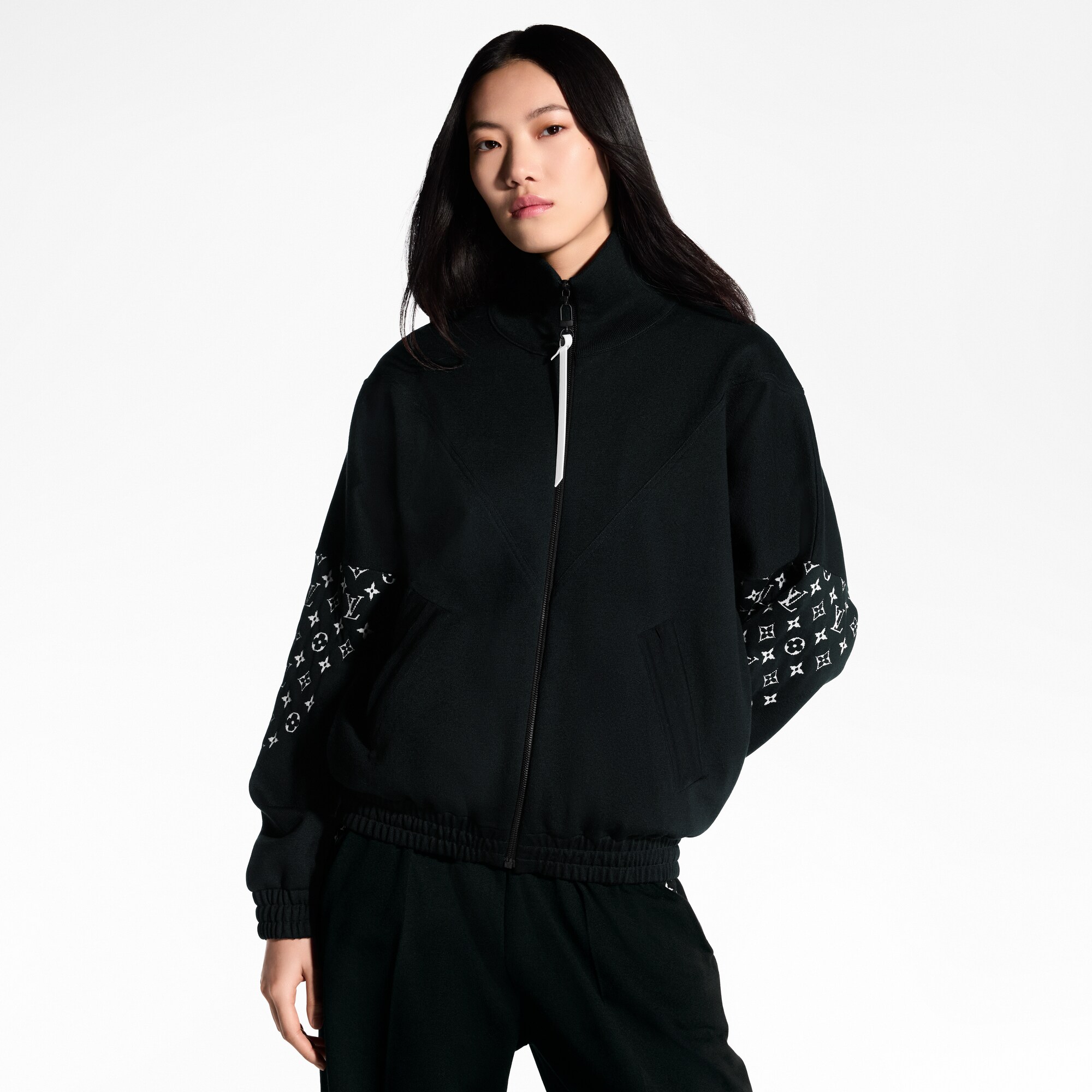  Ready-to-Wear Casacos e Jaquetas Jaqueta de Malha com Detalhe de Monogram | Louis Vuitton ® (Zoom no Produto)